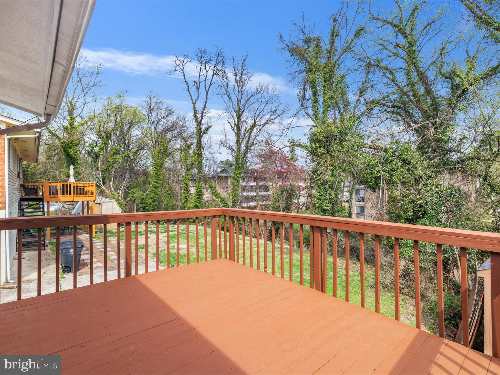 RIVER RIDGE - Residential