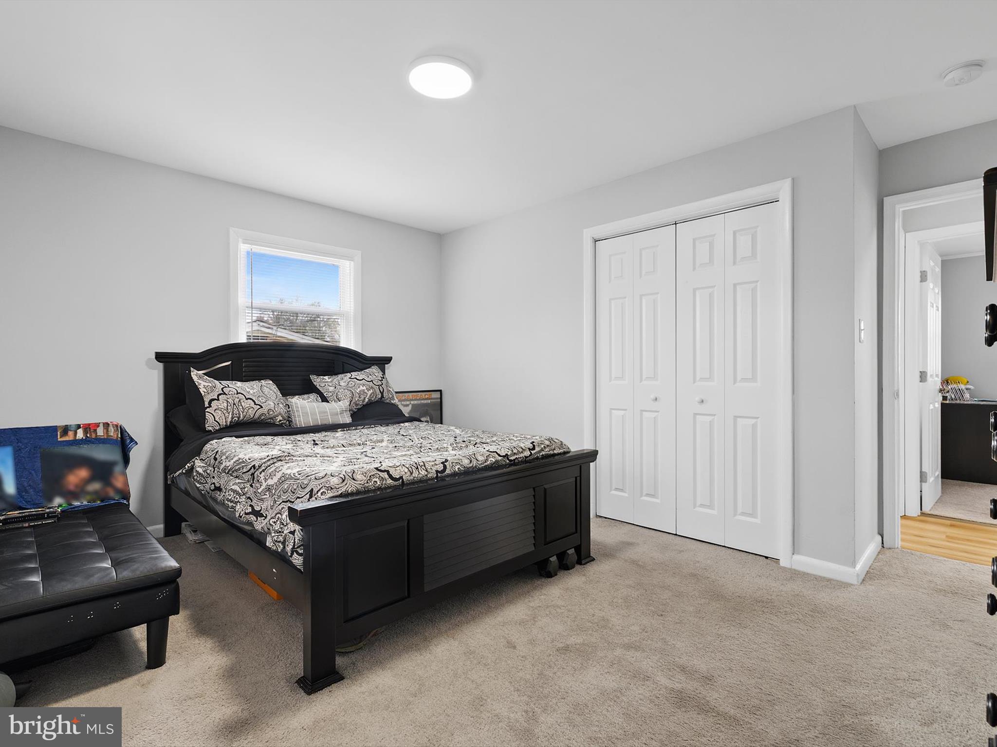 RIVER RIDGE - Residential