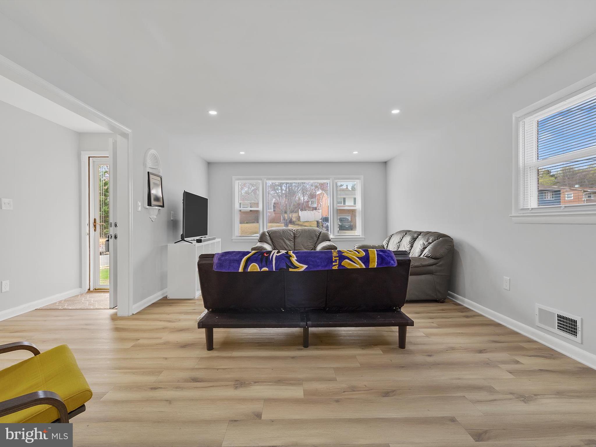 RIVER RIDGE - Residential