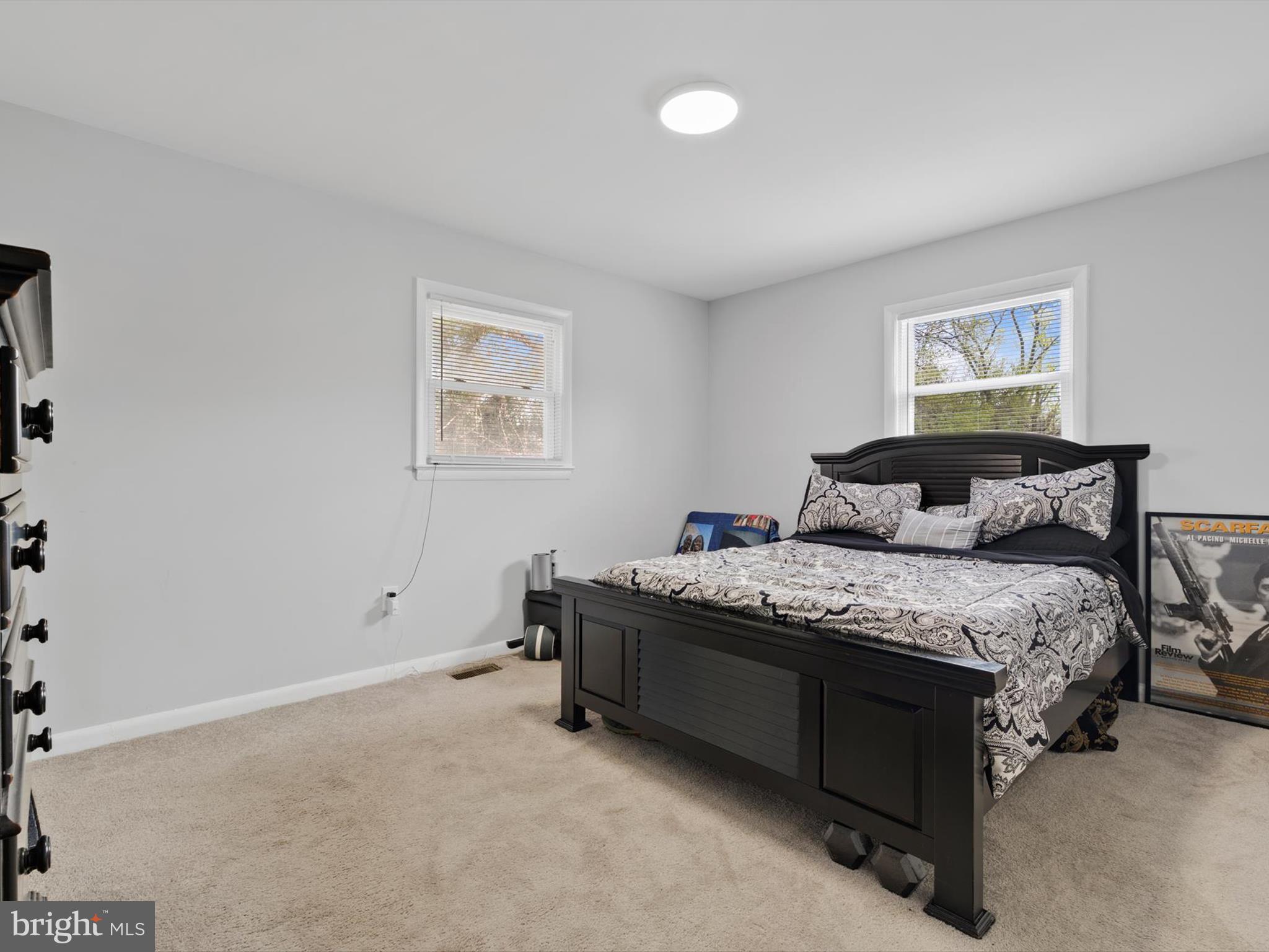 RIVER RIDGE - Residential