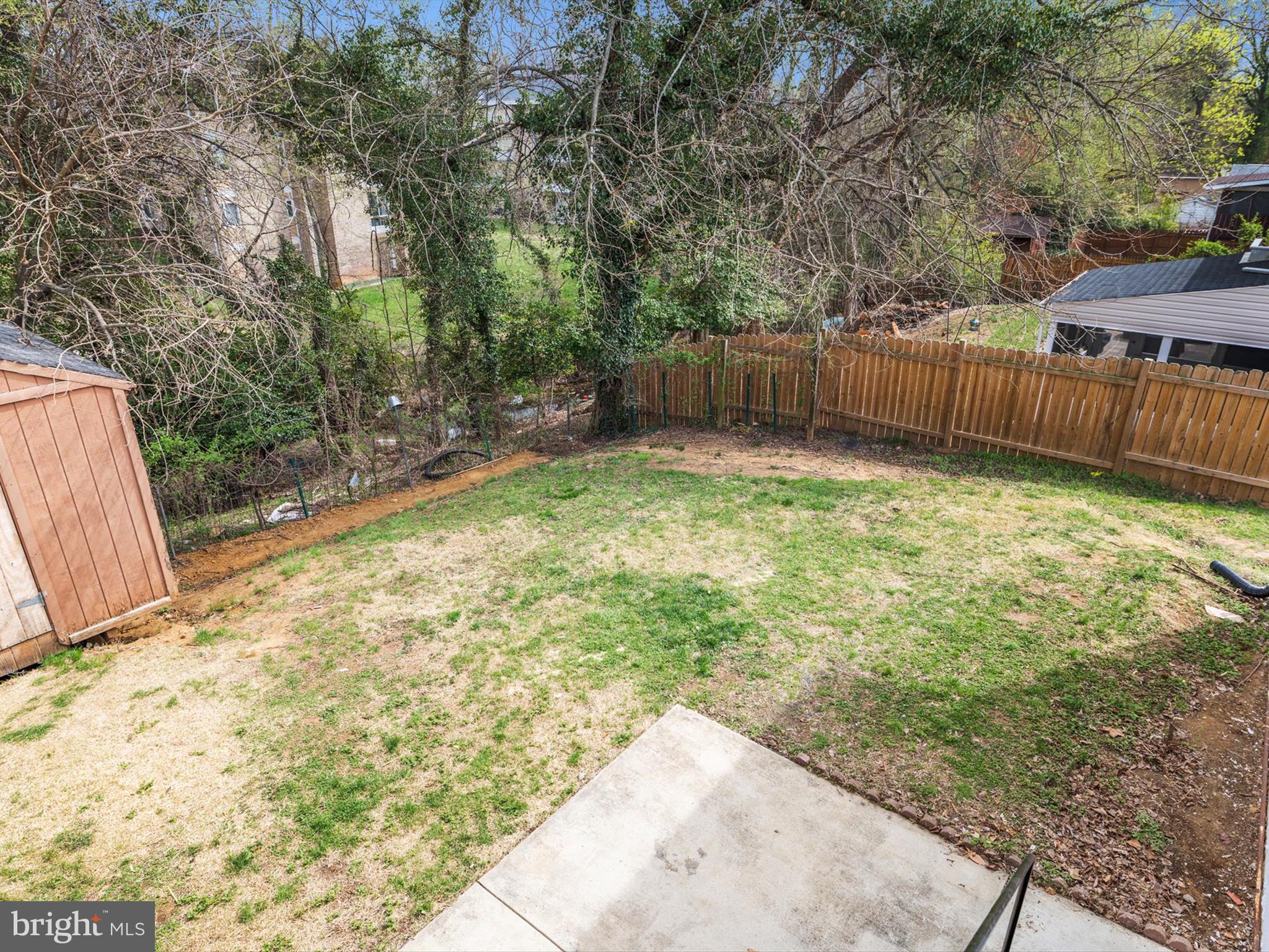 RIVER RIDGE - Residential