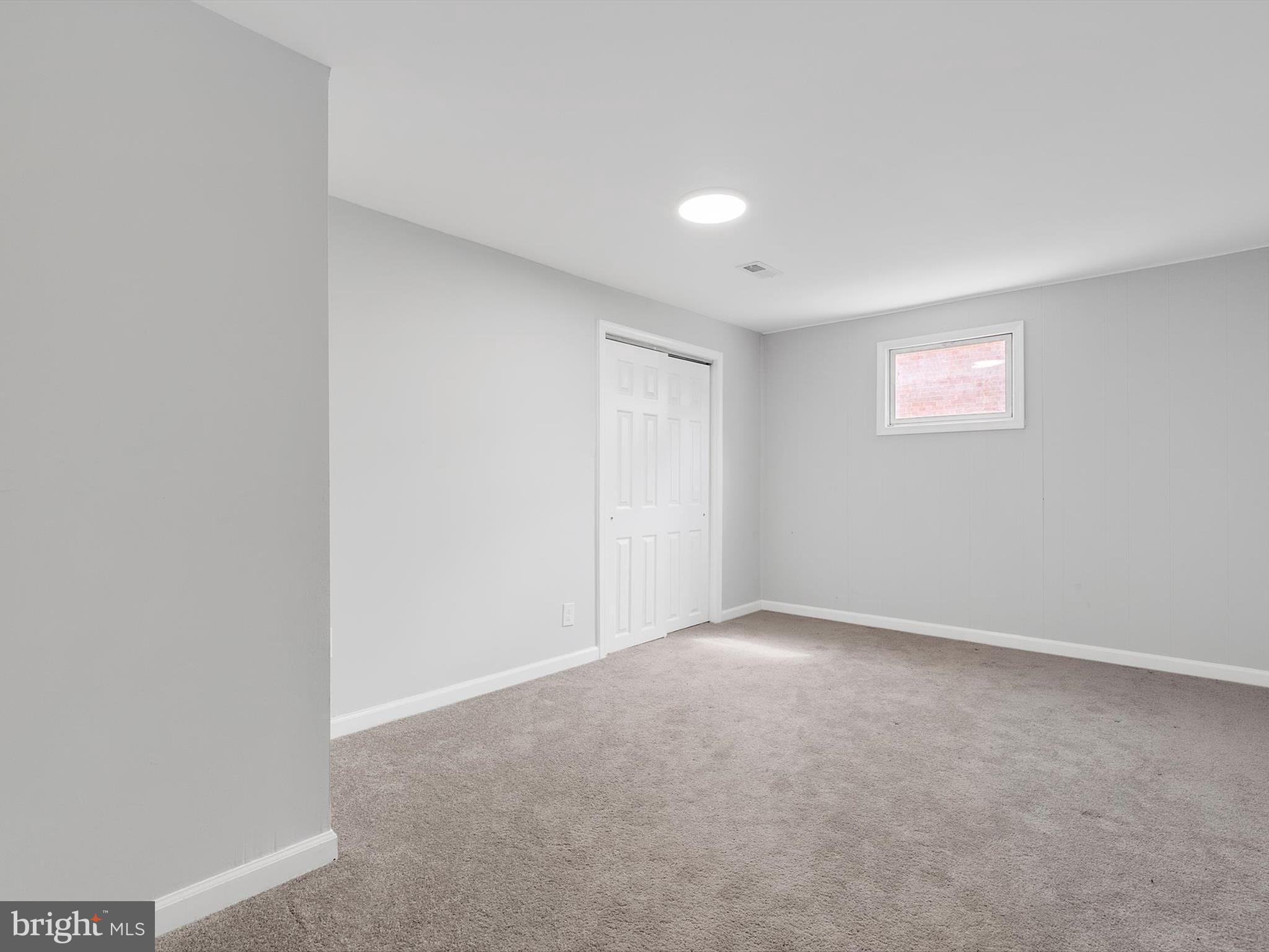 RIVER RIDGE - Residential