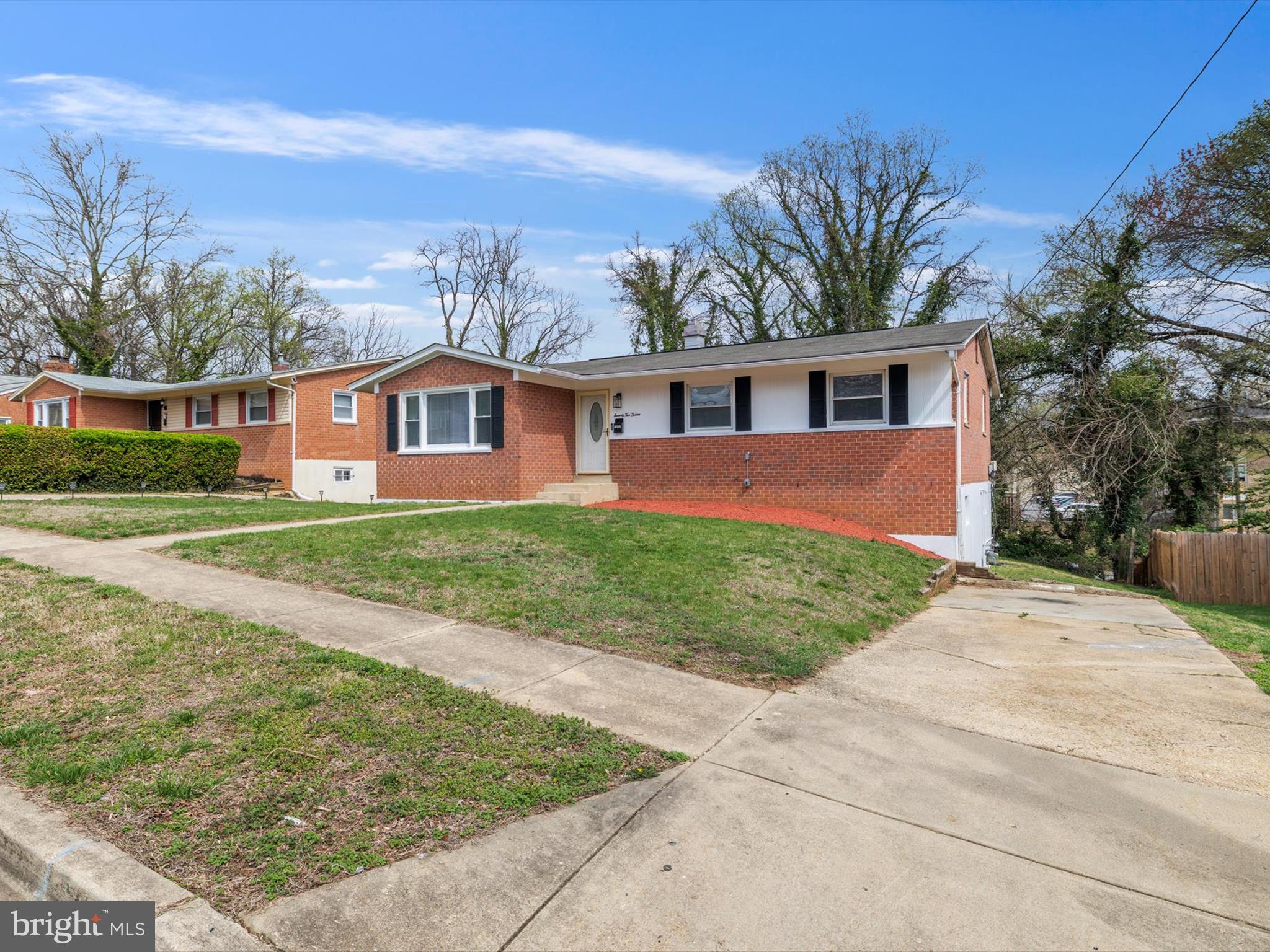 RIVER RIDGE - Residential