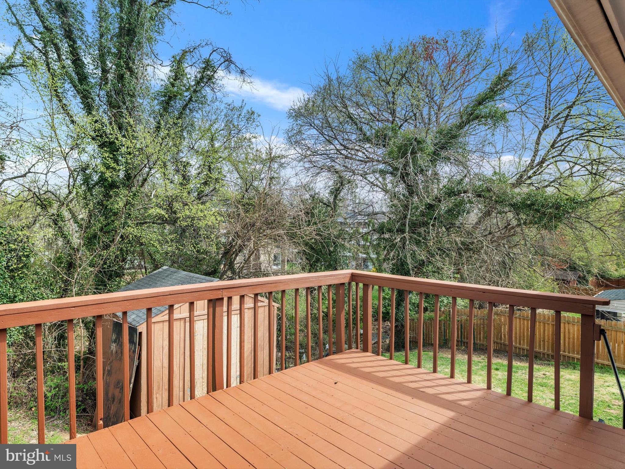 RIVER RIDGE - Residential