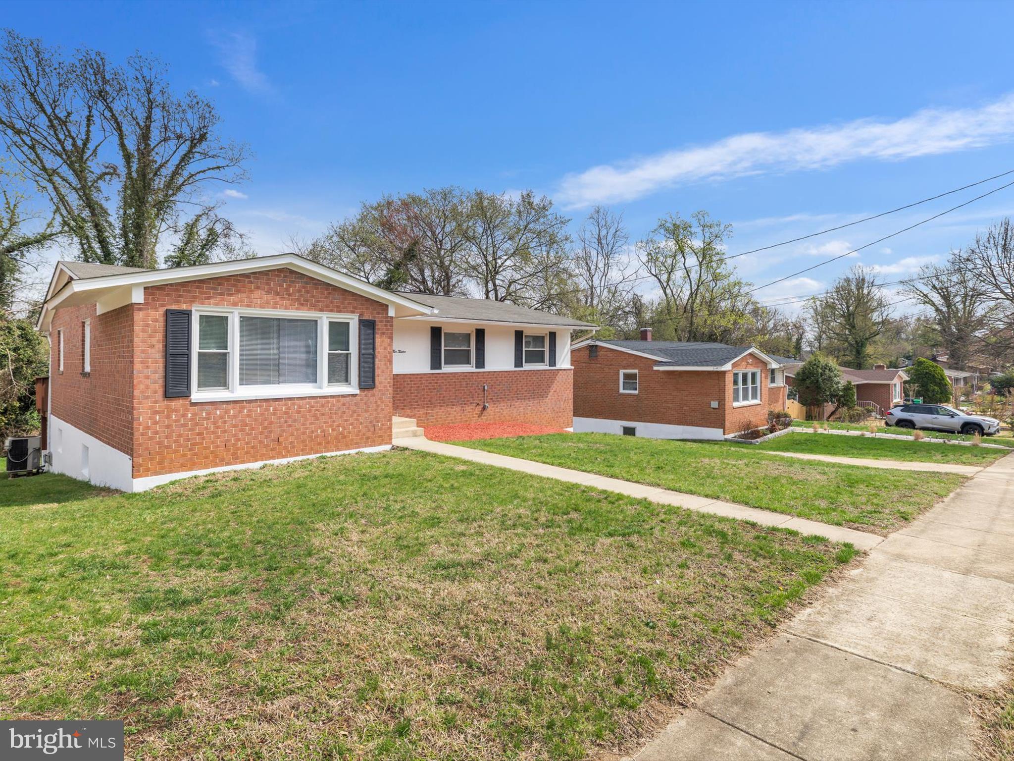 RIVER RIDGE - Residential