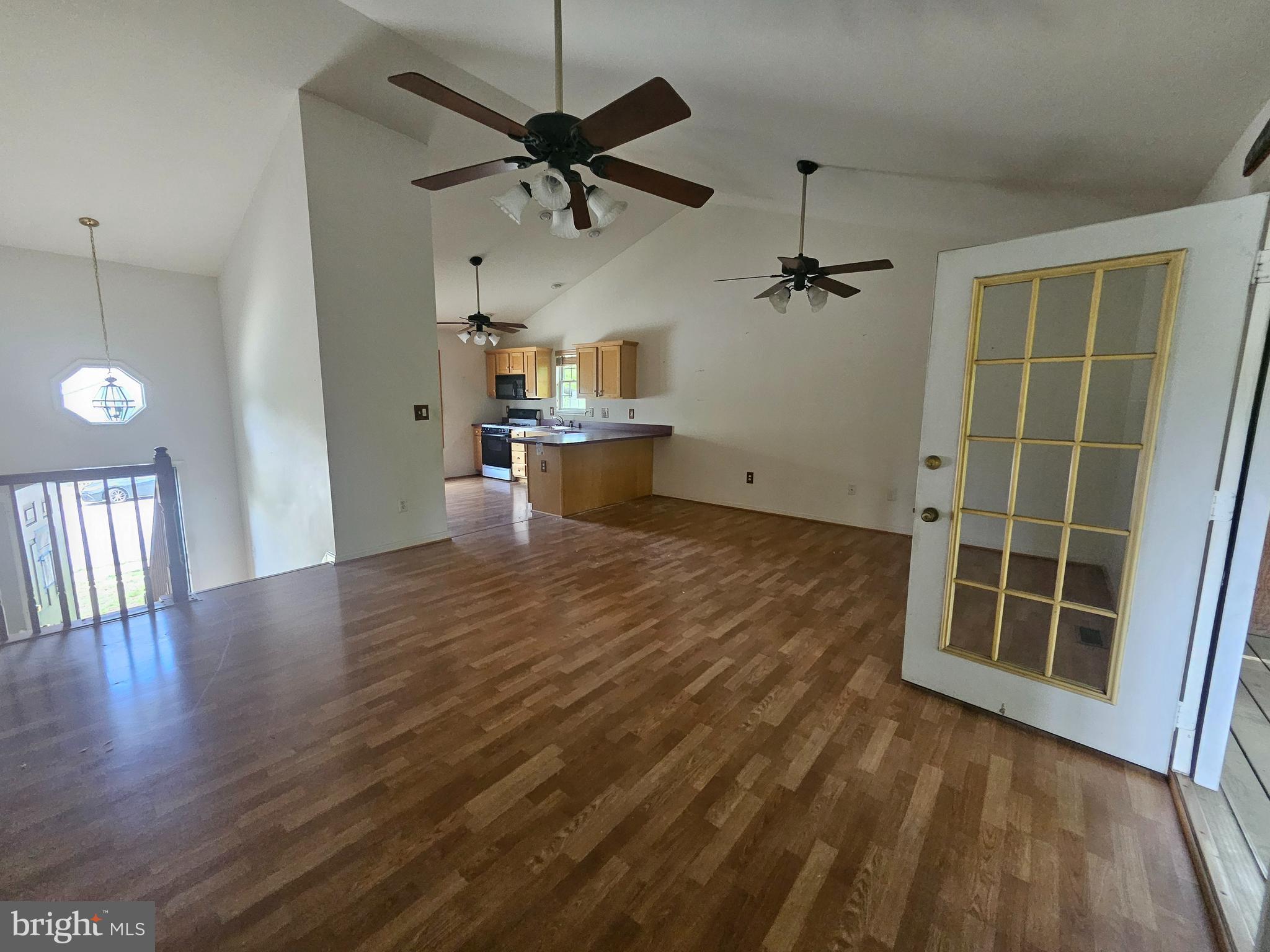 1139 BRADLEY ROAD