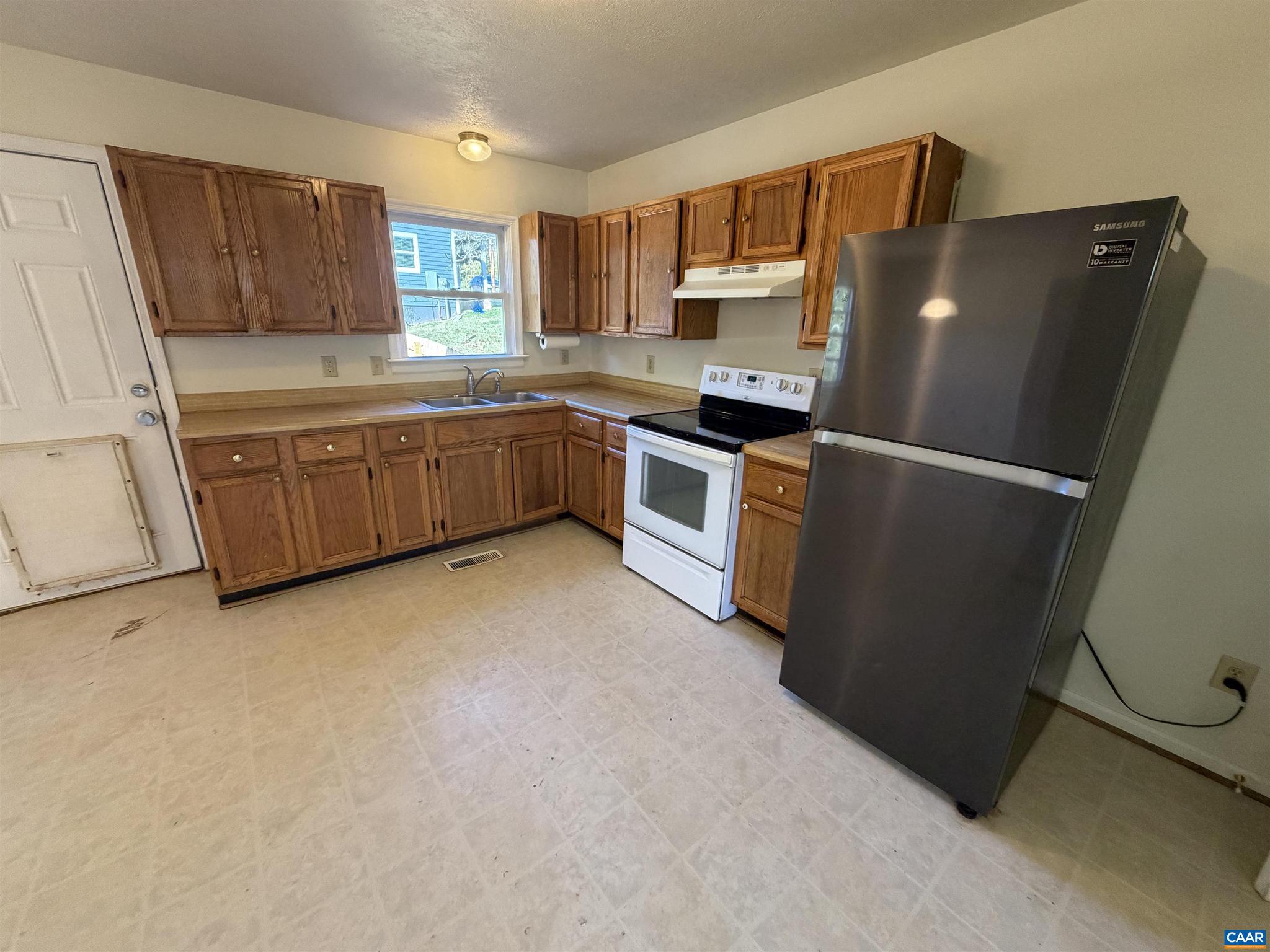 BELMONT - Residential