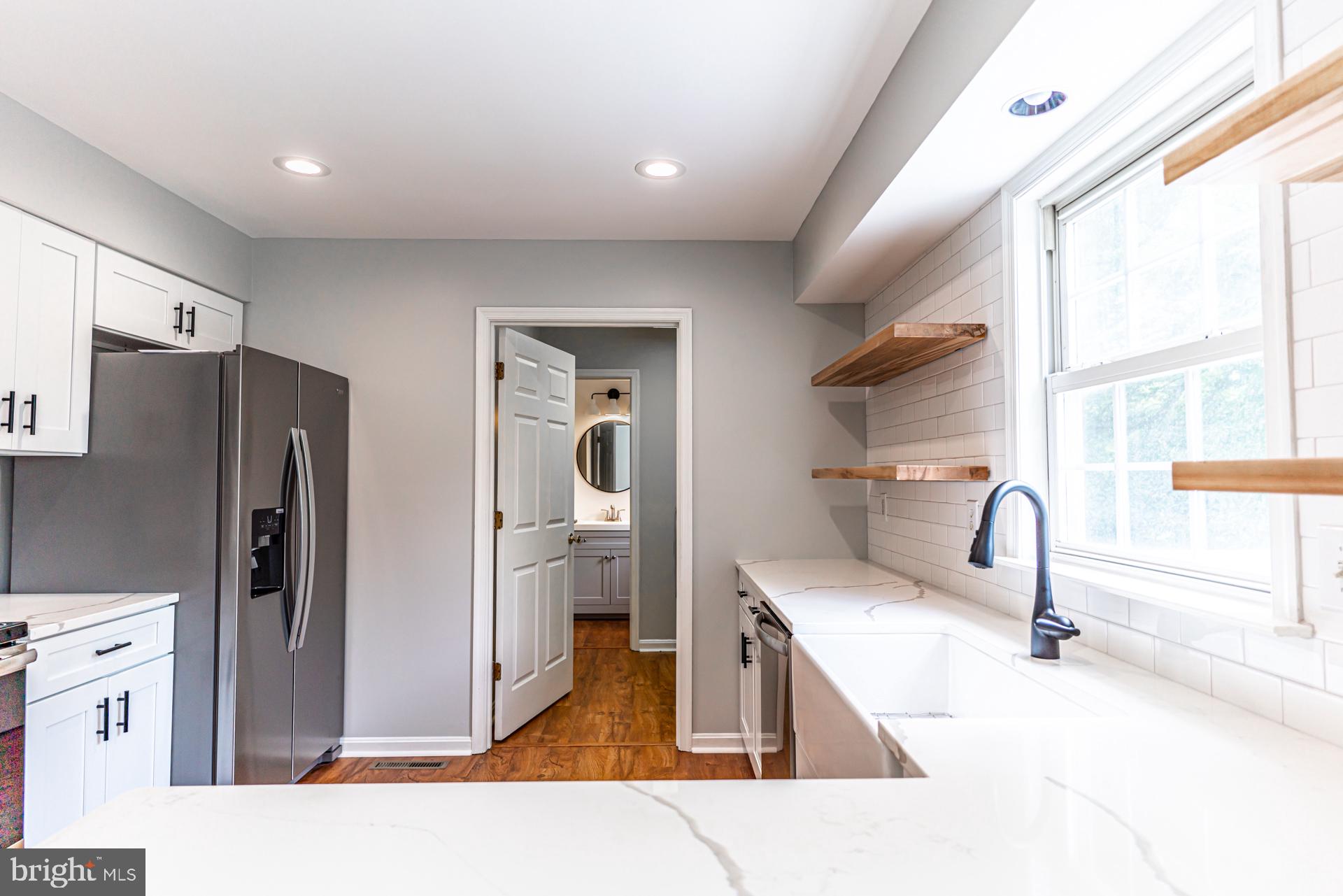 WILLIAMSBURG - Residential Lease