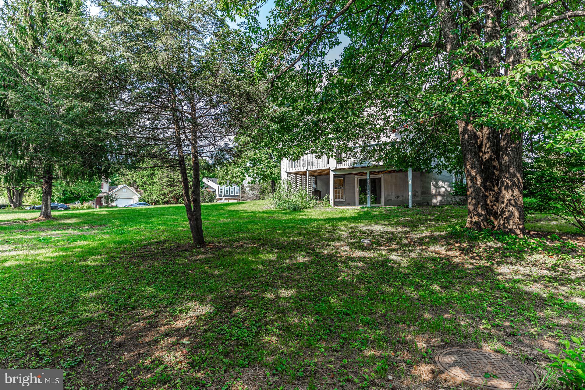 WILLIAMSBURG - Residential Lease