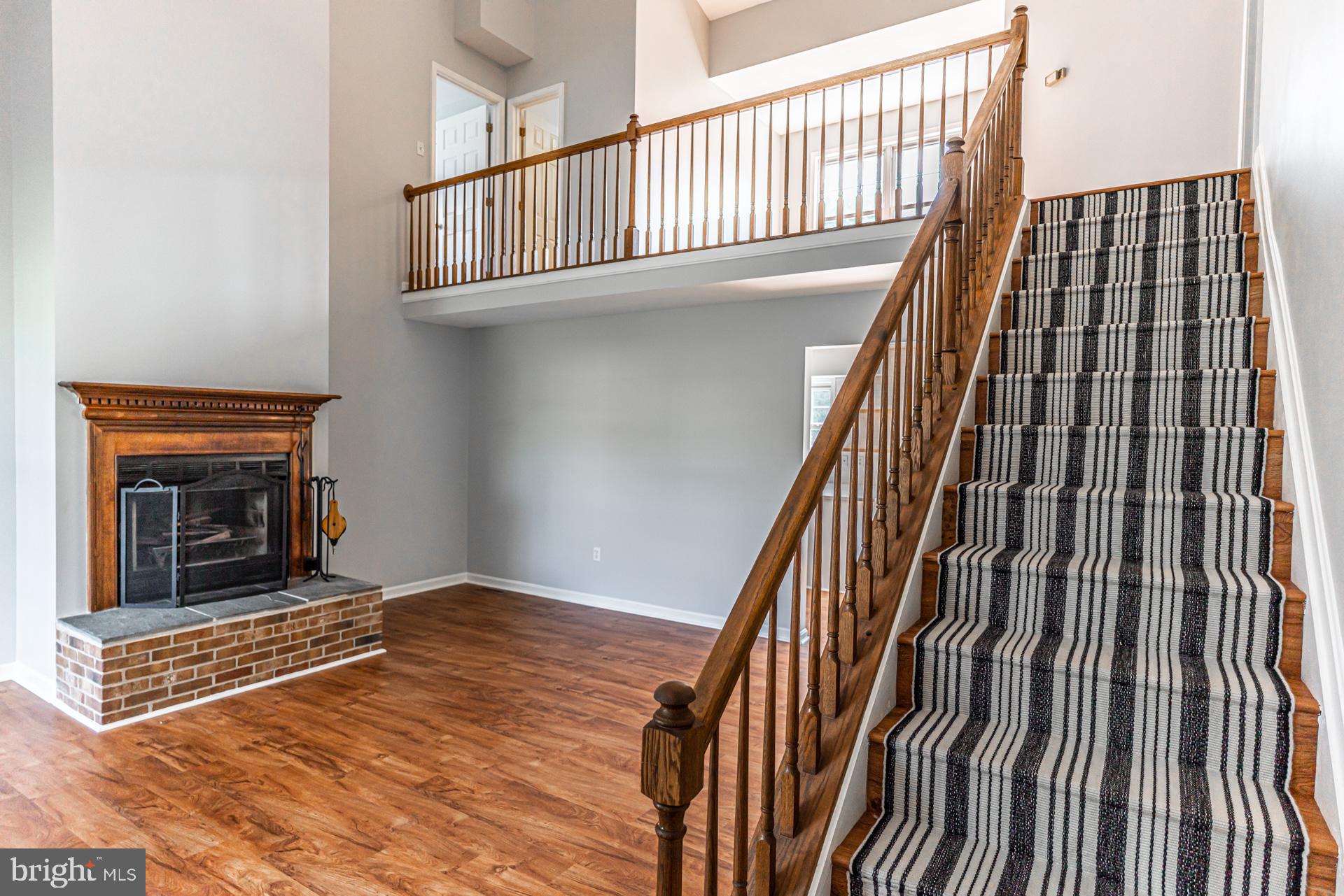 WILLIAMSBURG - Residential Lease