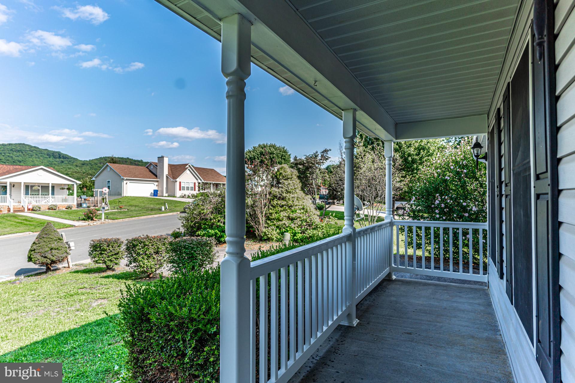 WILLIAMSBURG - Residential Lease