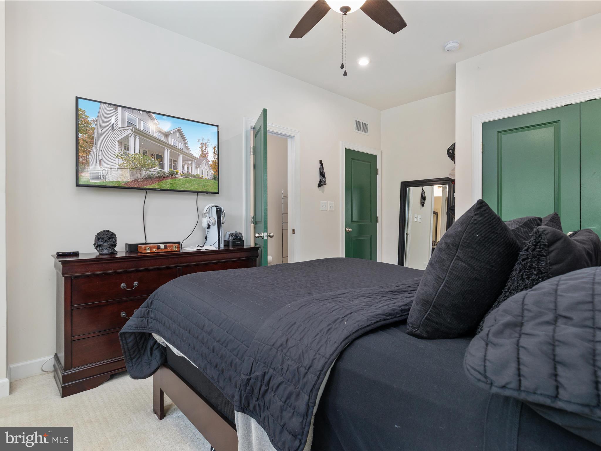 ESTATES OF CHANCELLORSVILLE - Residential