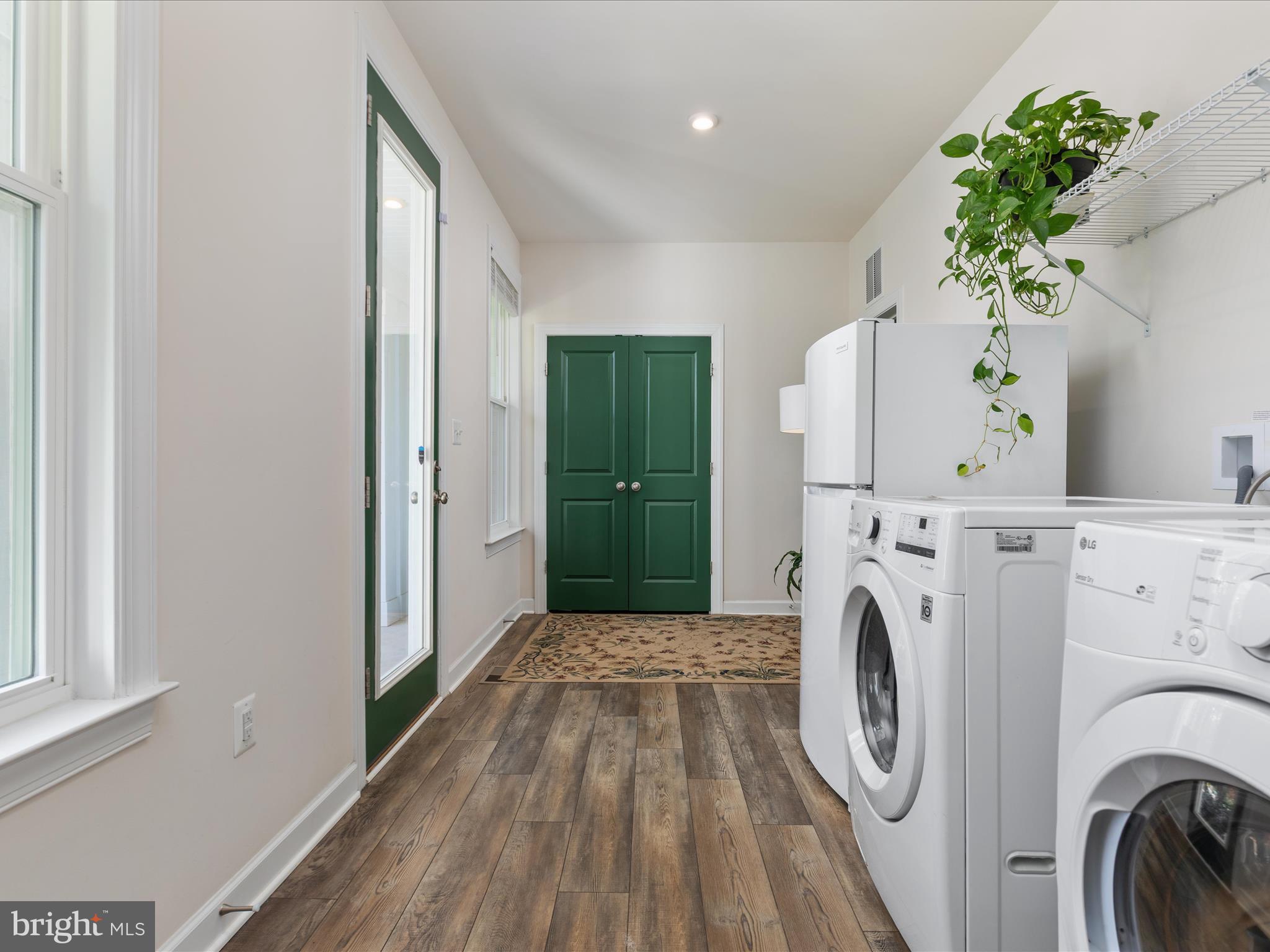 ESTATES OF CHANCELLORSVILLE - Residential