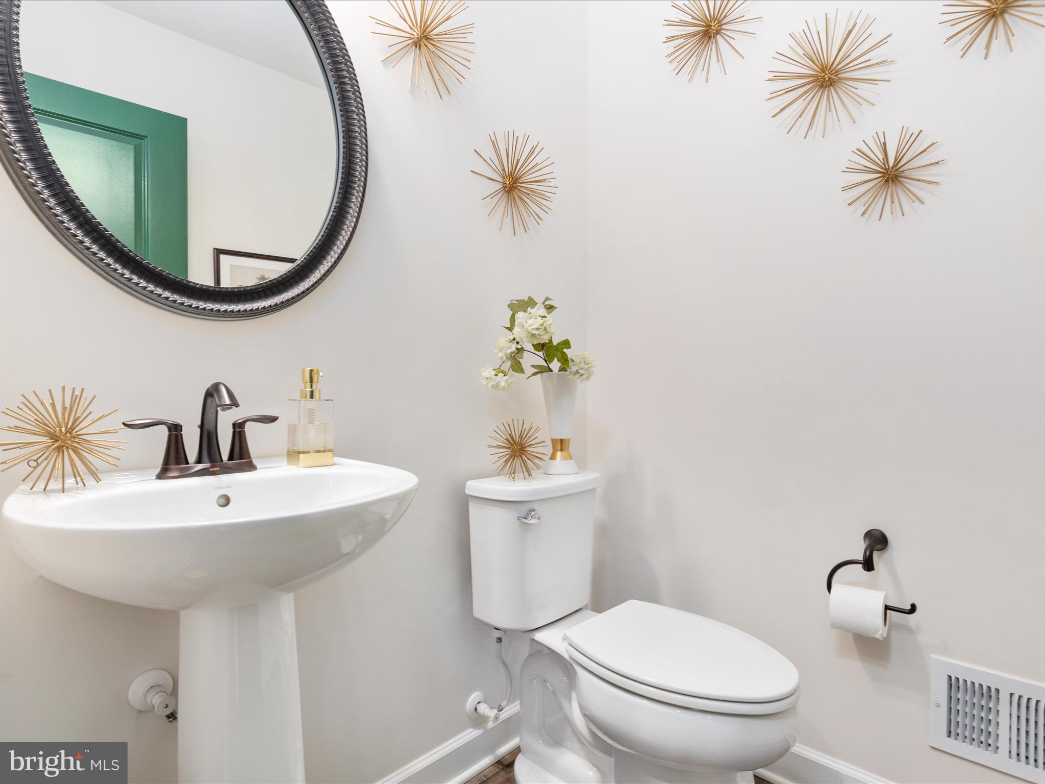 ESTATES OF CHANCELLORSVILLE - Residential