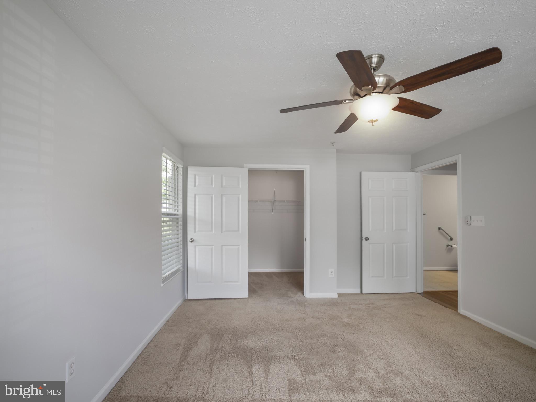 CHESTNUT GABLE - Residential Lease