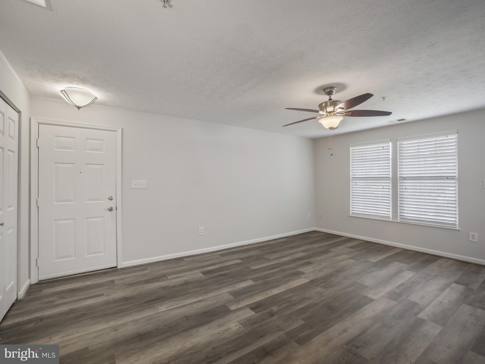 CHESTNUT GABLE - Residential Lease