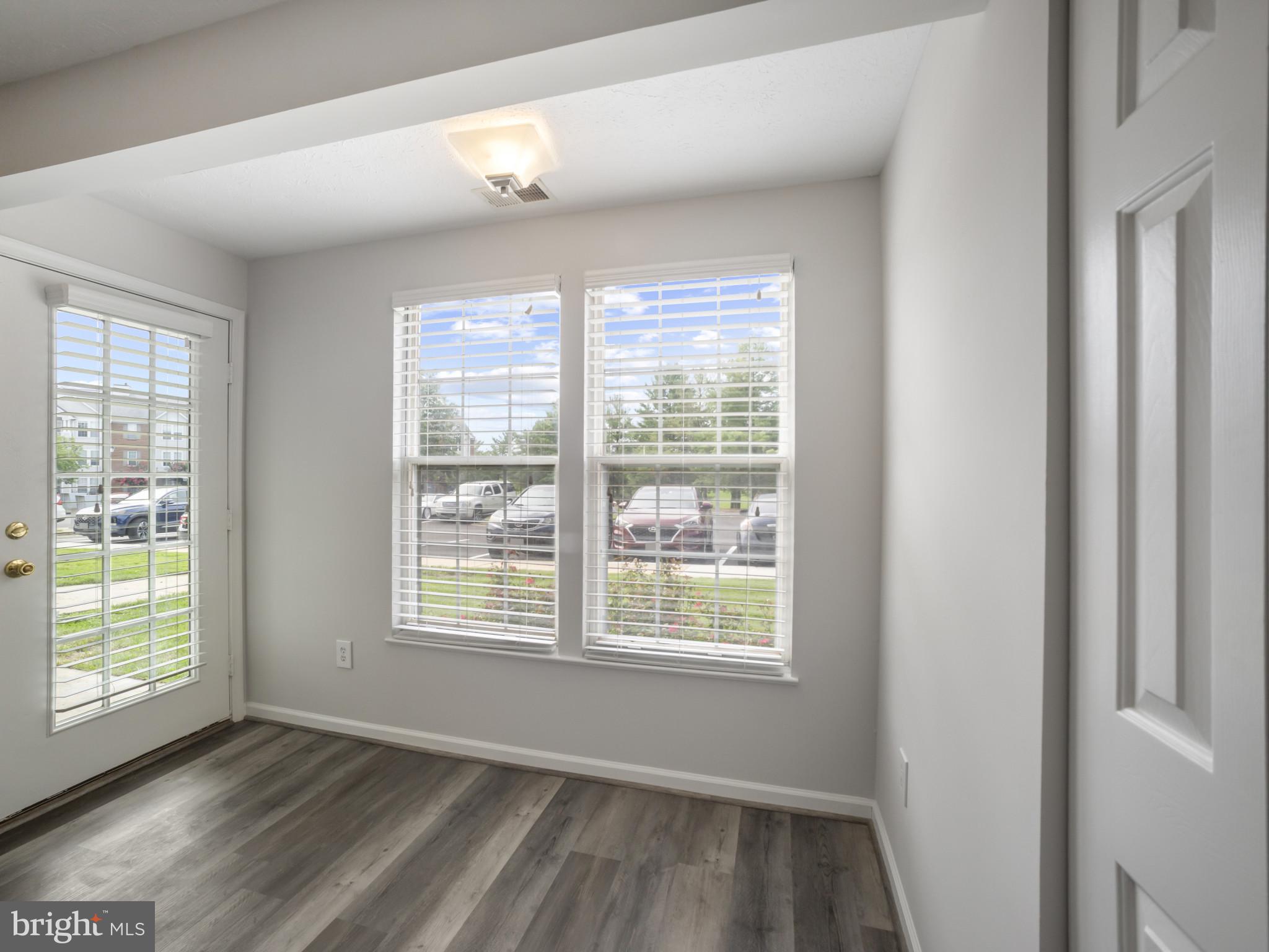 CHESTNUT GABLE - Residential Lease