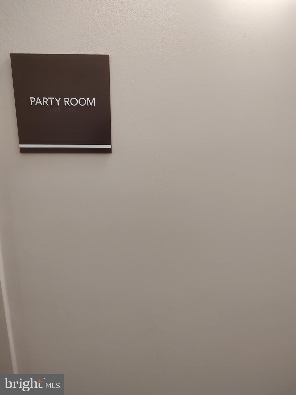 UNIVERSITY TOWERS CODM - Residential