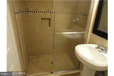 IVYMOUNT COURT - Residential