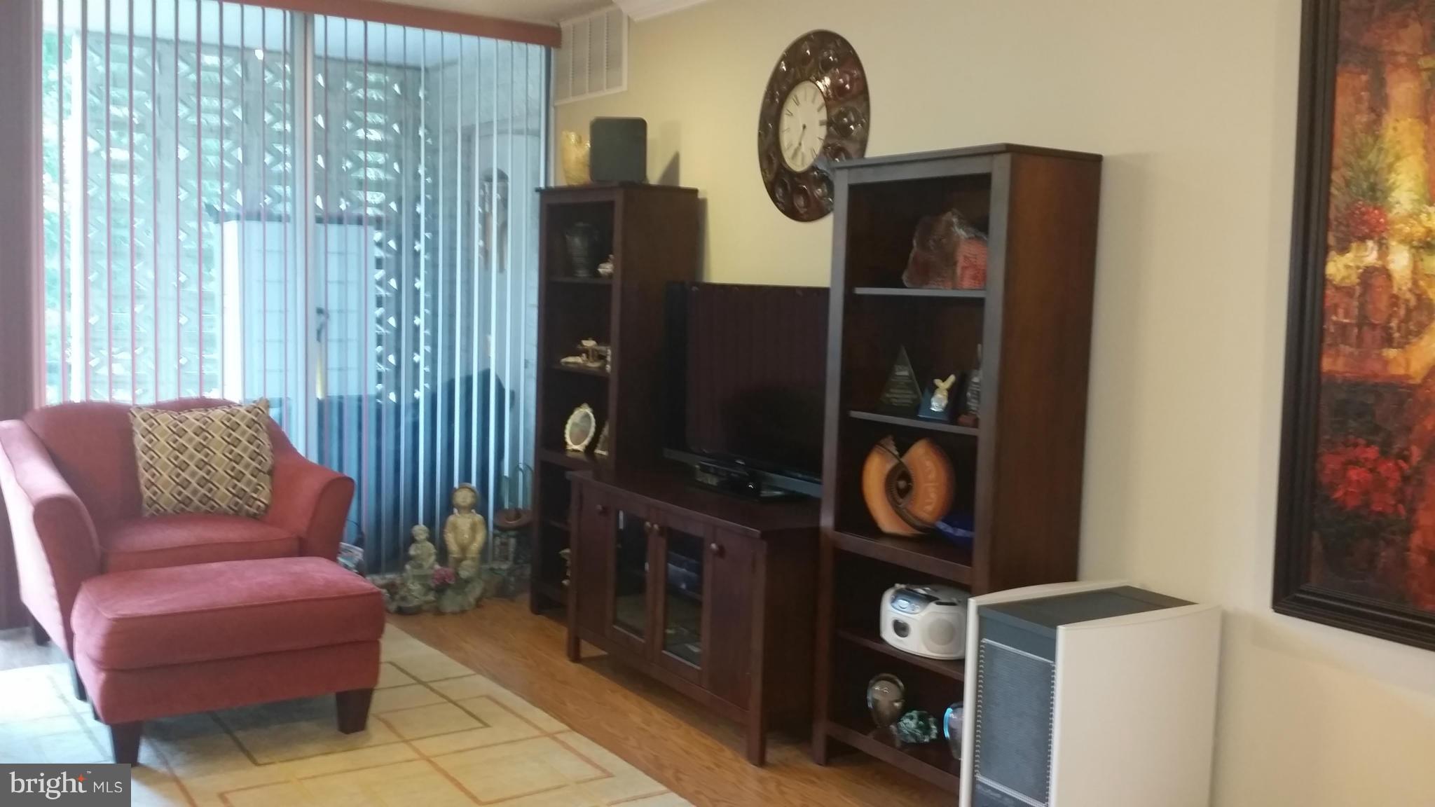 IVYMOUNT COURT - Residential