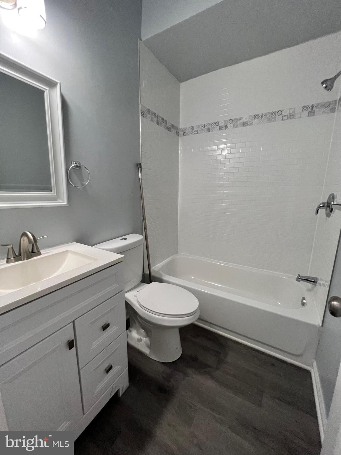 WINCHESTER - Residential