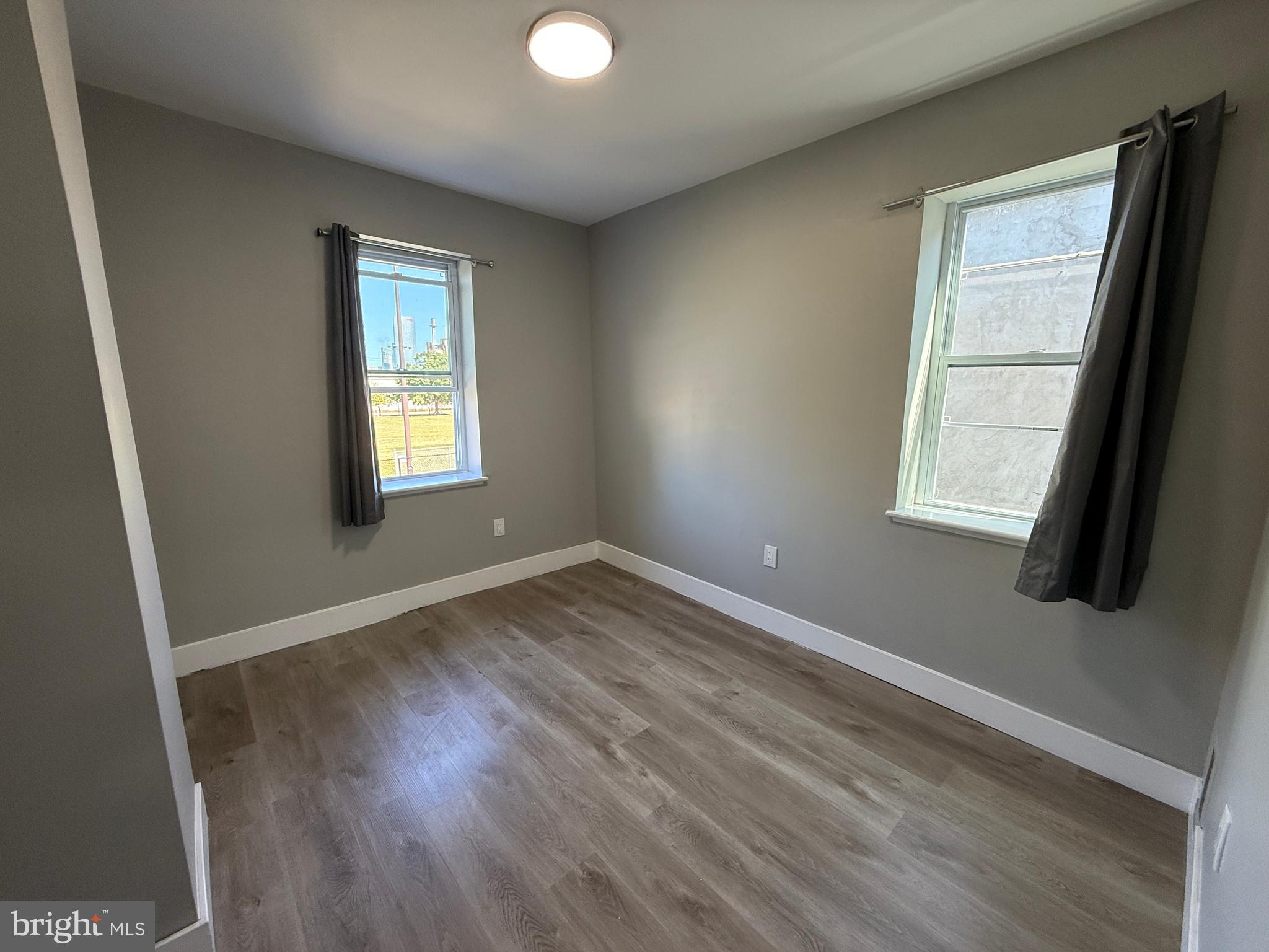 GRAYS FERRY - Residential