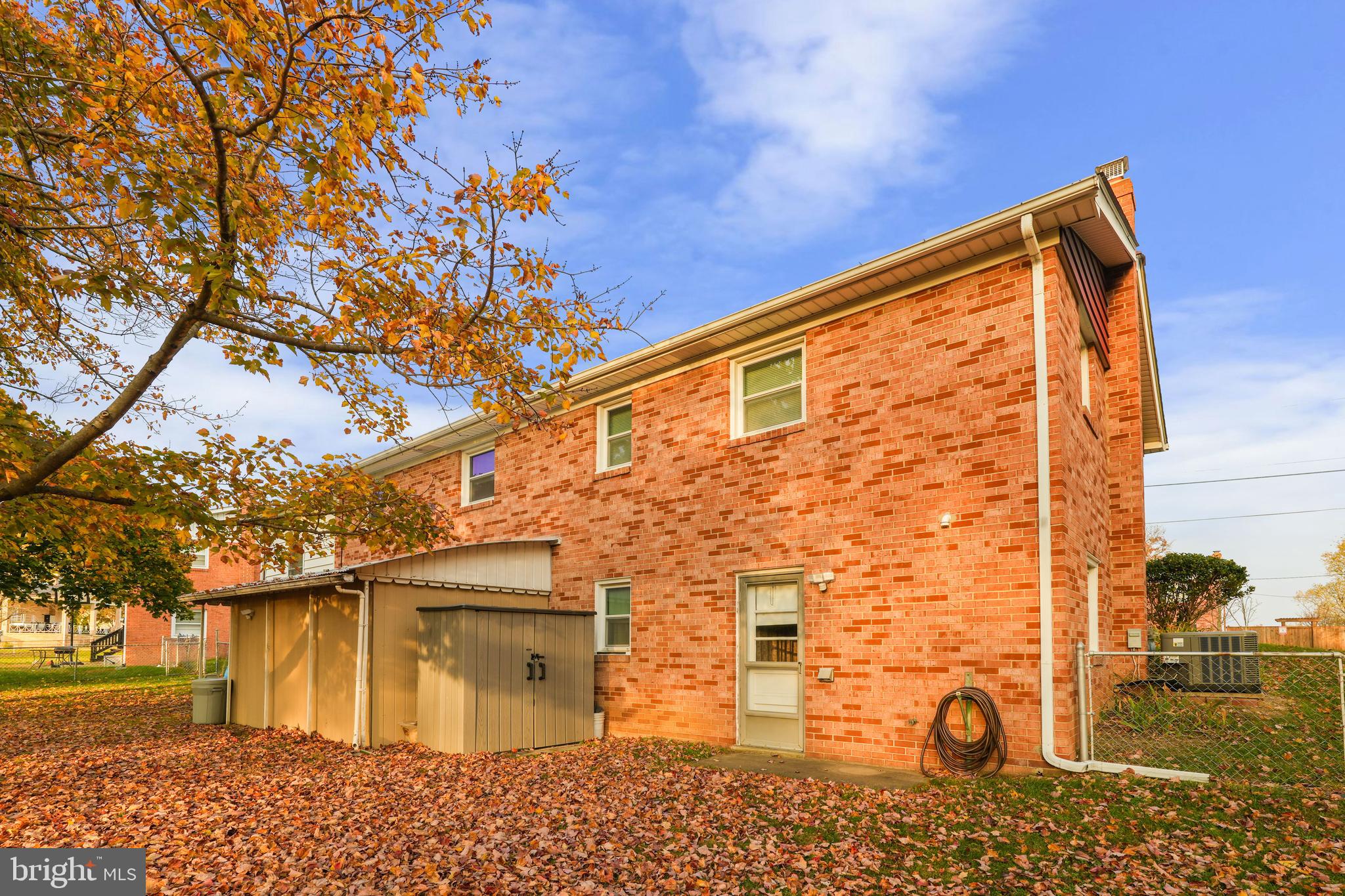 VALLEY VIEW - Residential