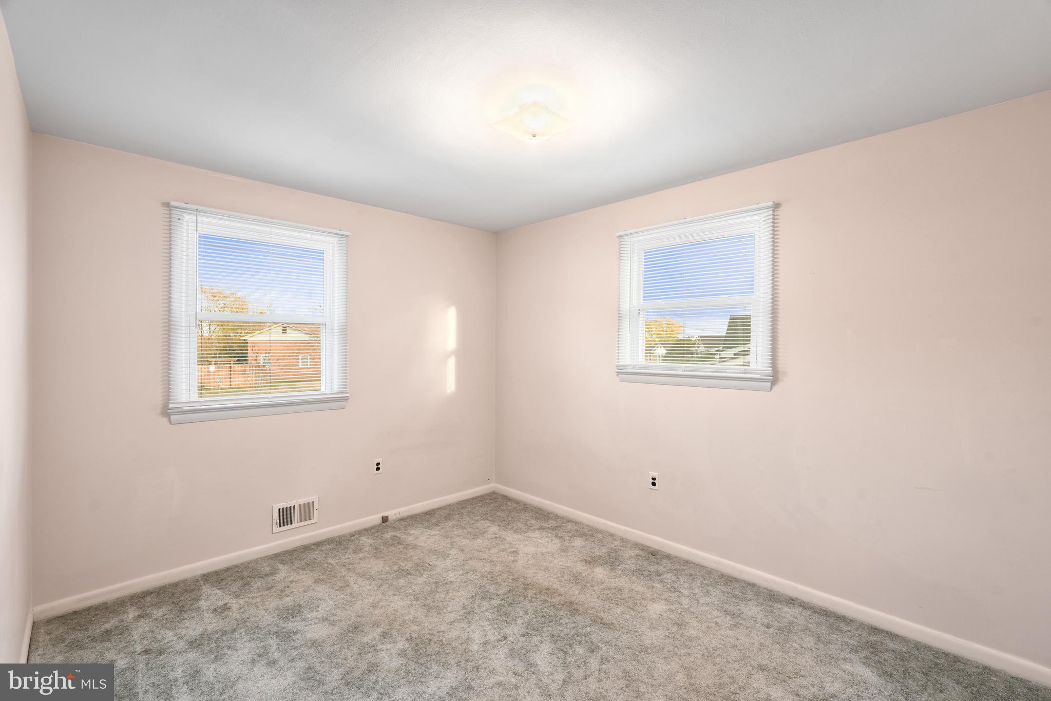 VALLEY VIEW - Residential