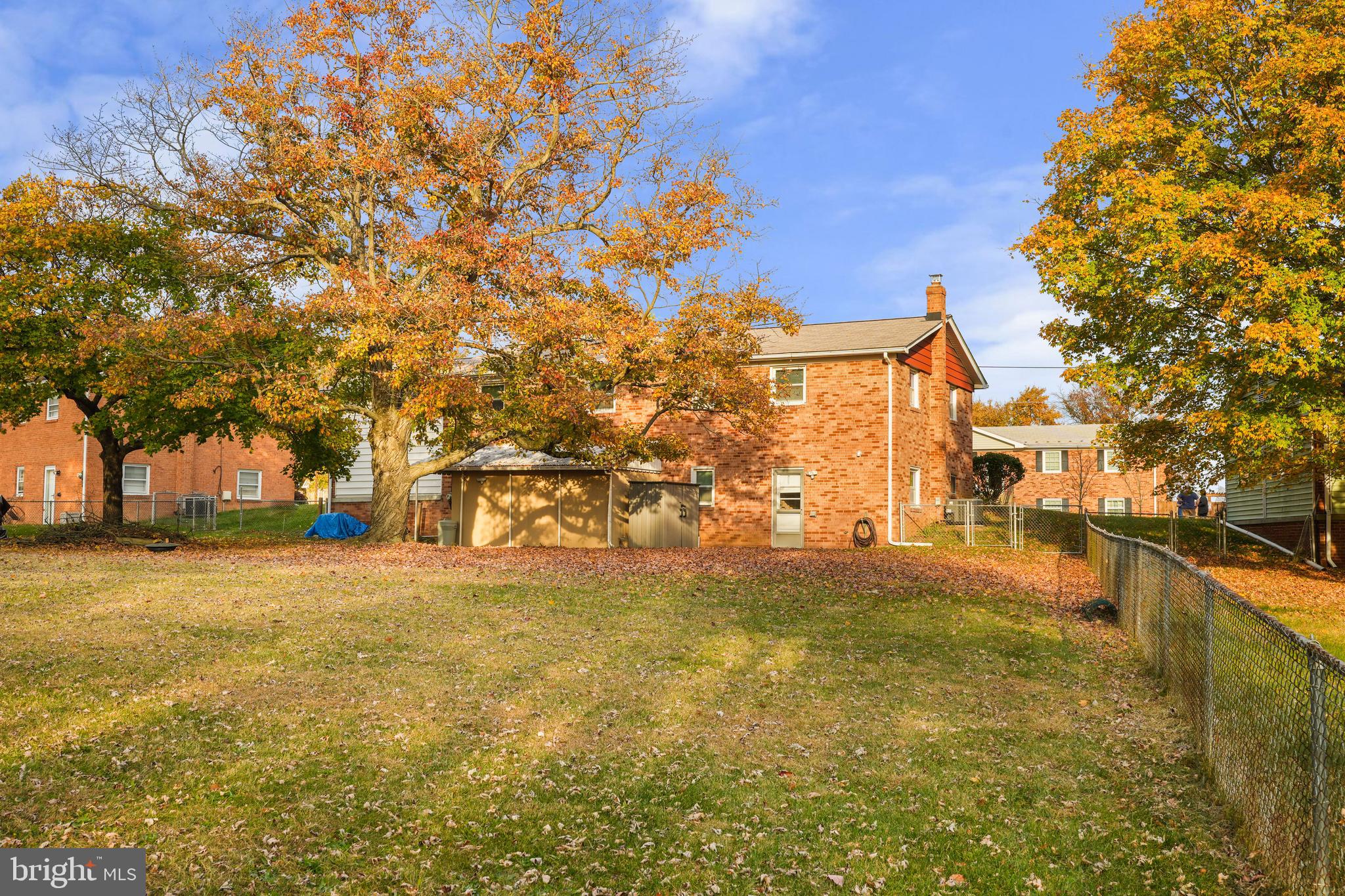 VALLEY VIEW - Residential