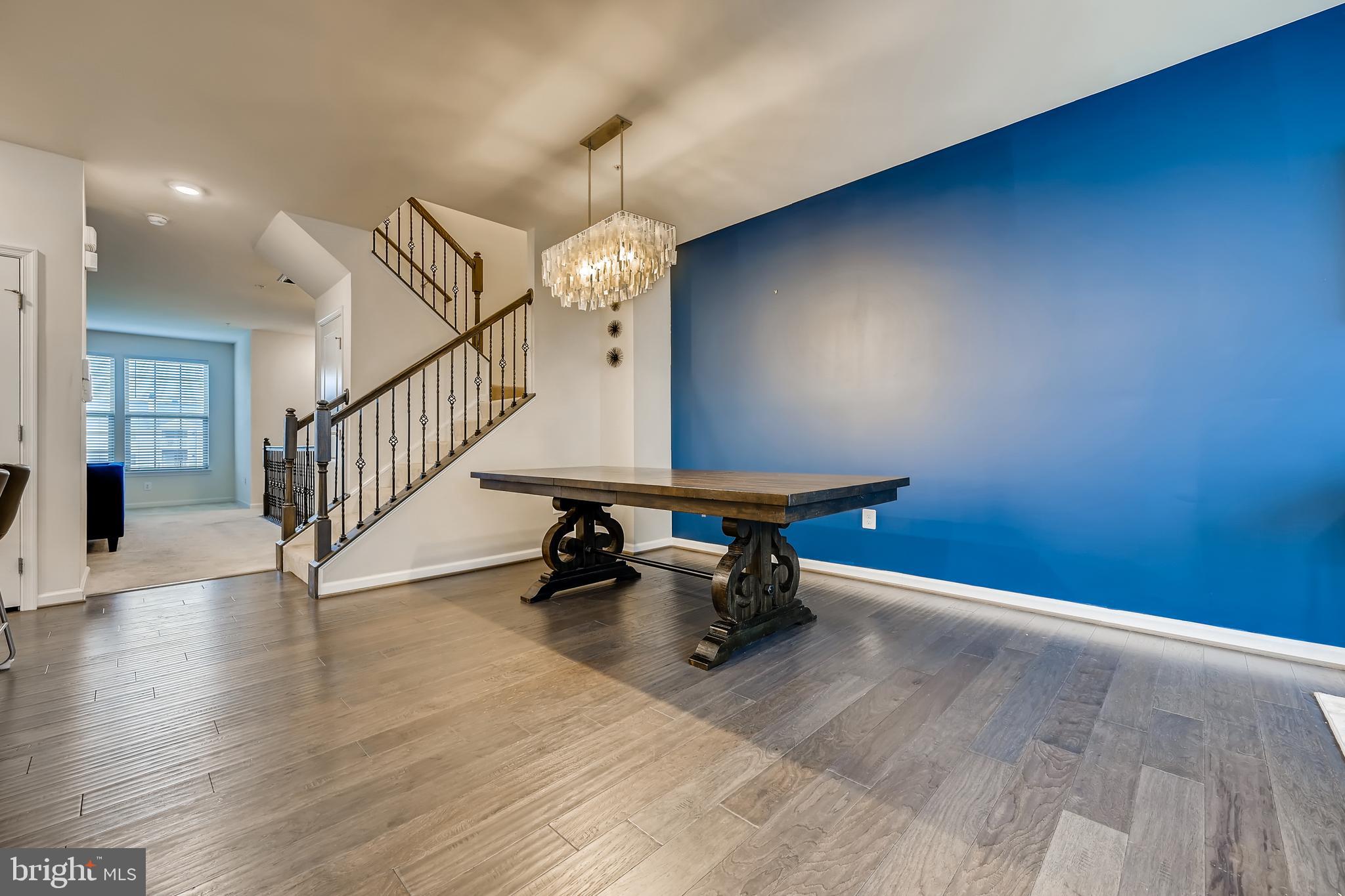 PINEY ORCHARD - Residential