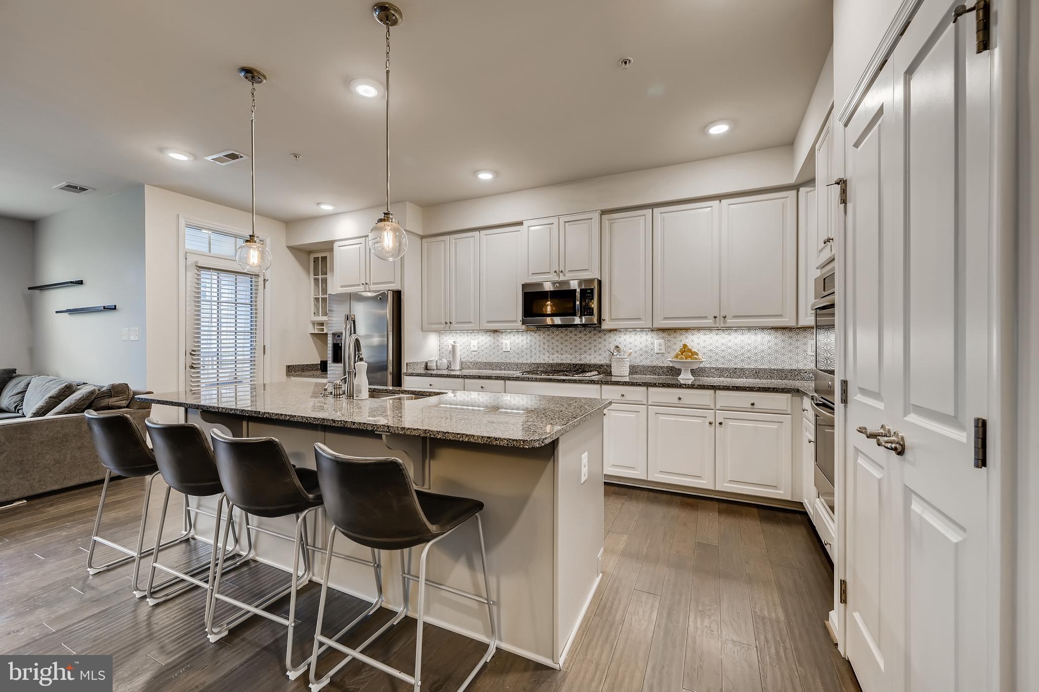 PINEY ORCHARD - Residential