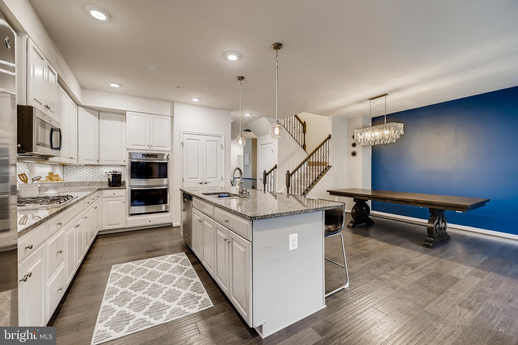 PINEY ORCHARD - Residential