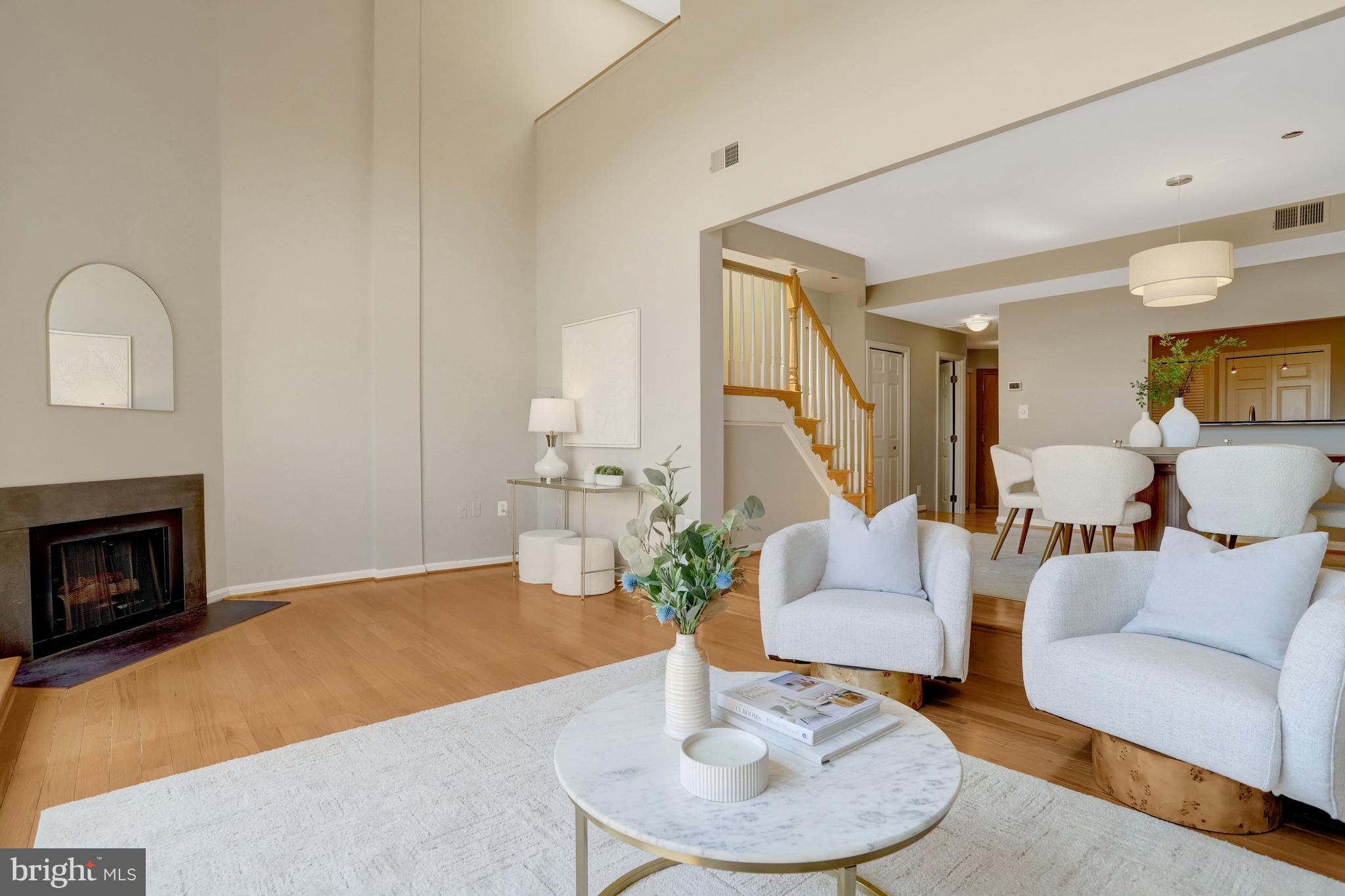 1301 N COURTHOUSE ROAD 1805