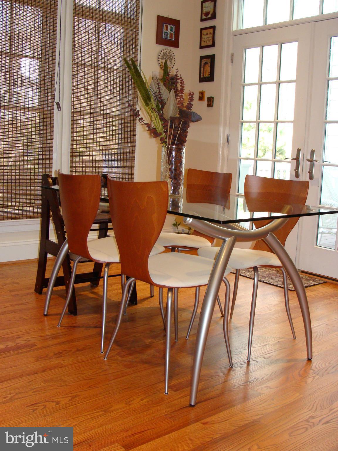 STOCKWELL MANOR - Residential Lease