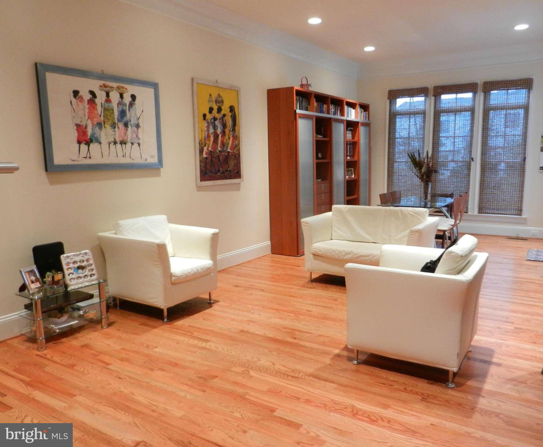 STOCKWELL MANOR - Residential Lease