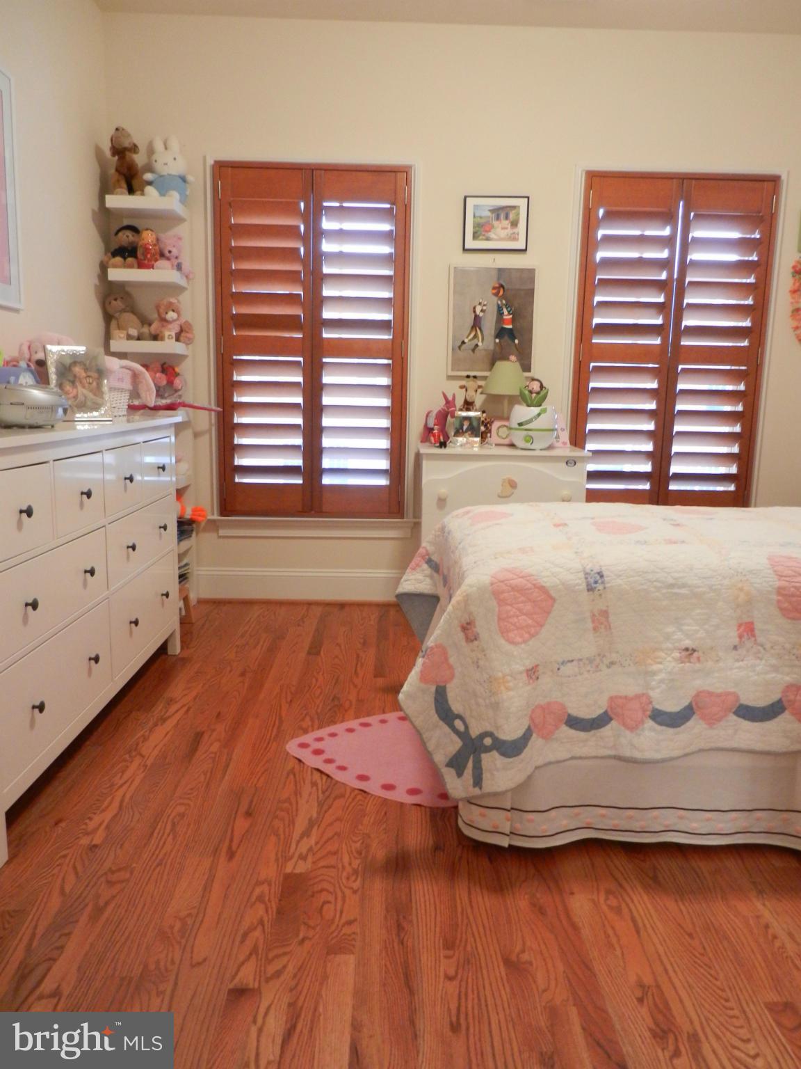 STOCKWELL MANOR - Residential Lease