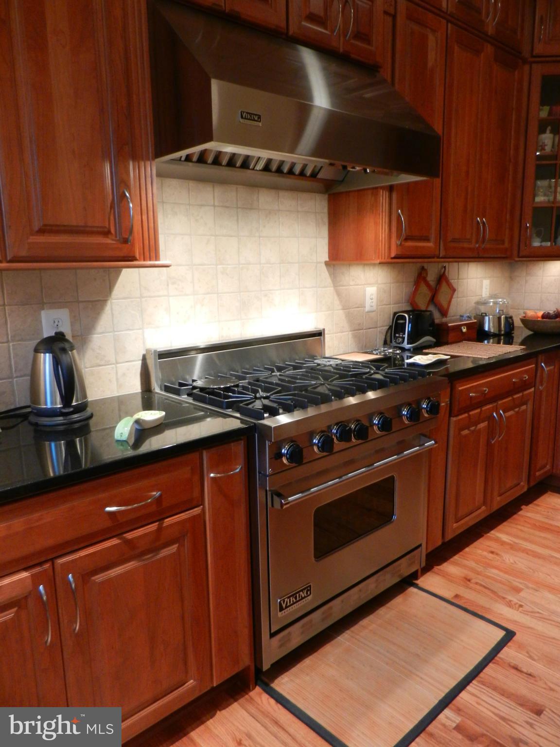 STOCKWELL MANOR - Residential Lease