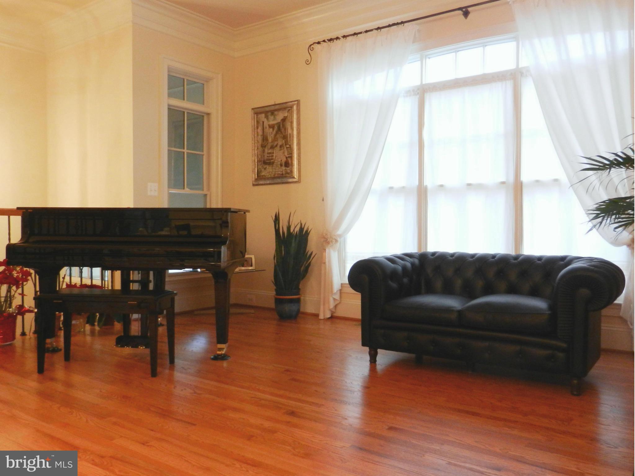 STOCKWELL MANOR - Residential Lease