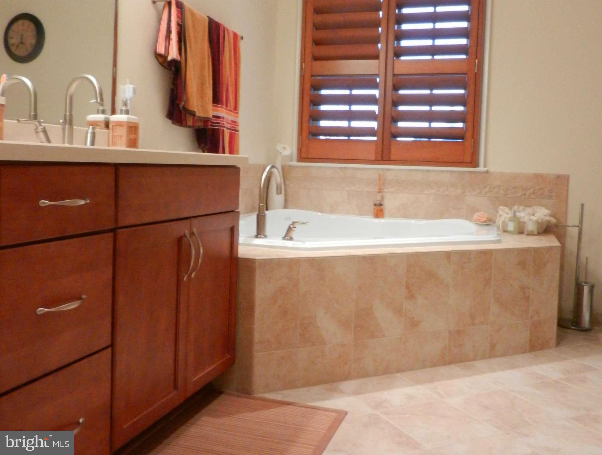 STOCKWELL MANOR - Residential Lease