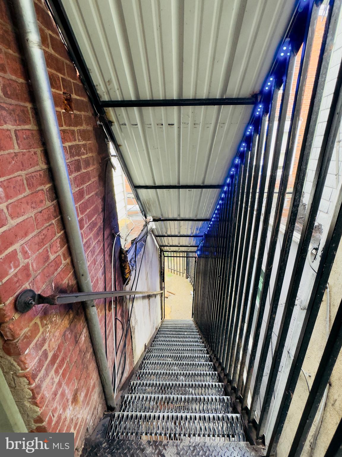 FELTONVILLE - Commercial Sale