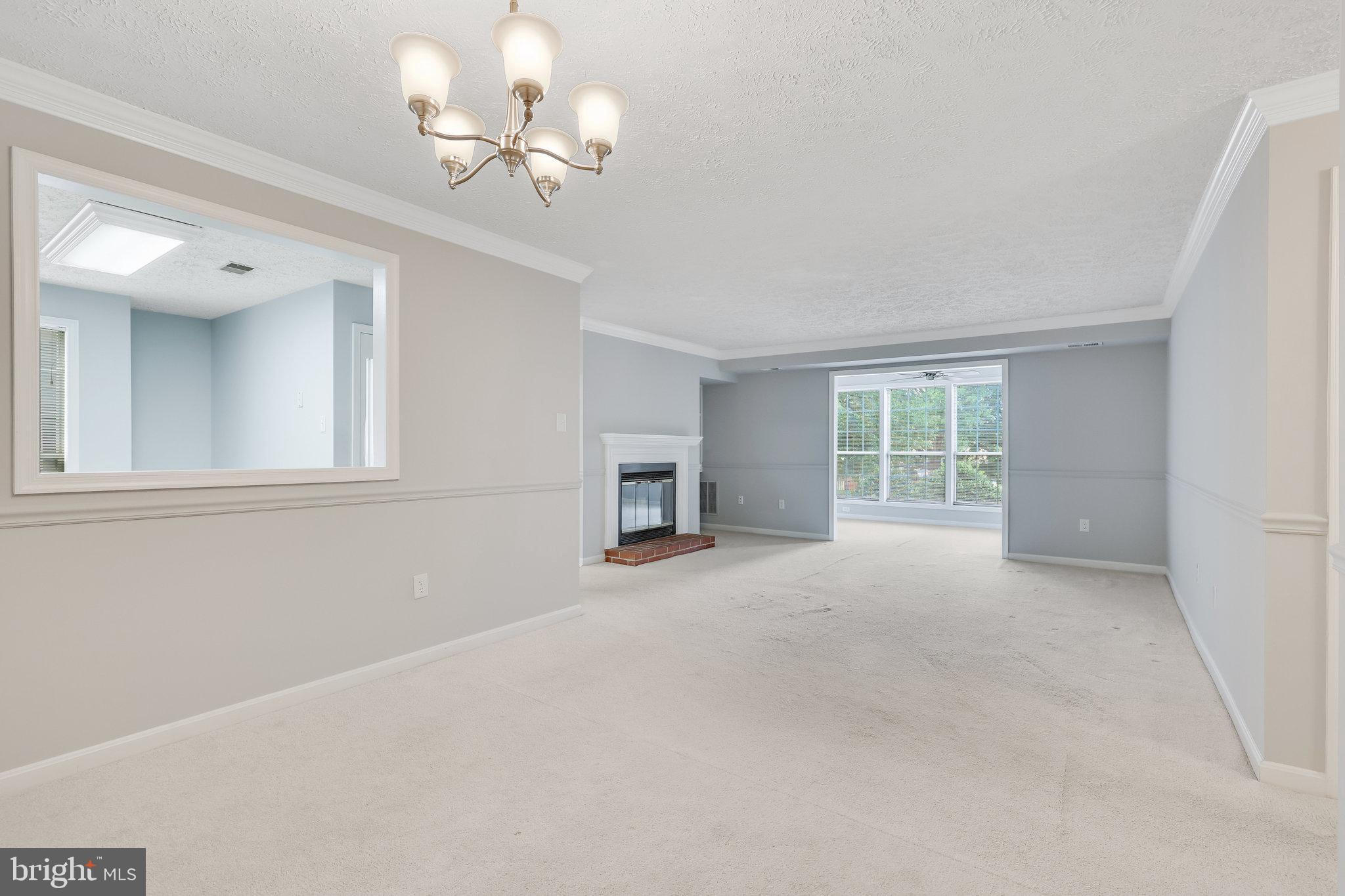 THE OAKTON - Residential