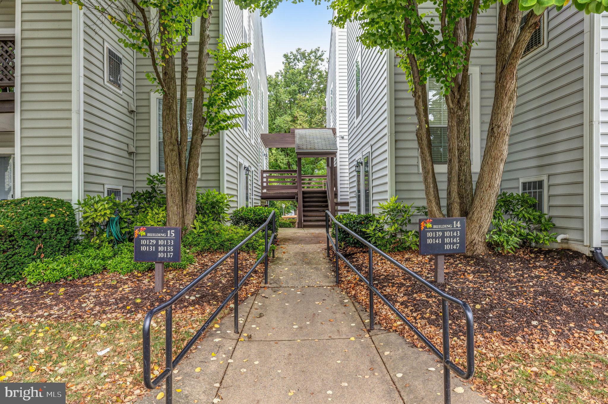 THE OAKTON - Residential