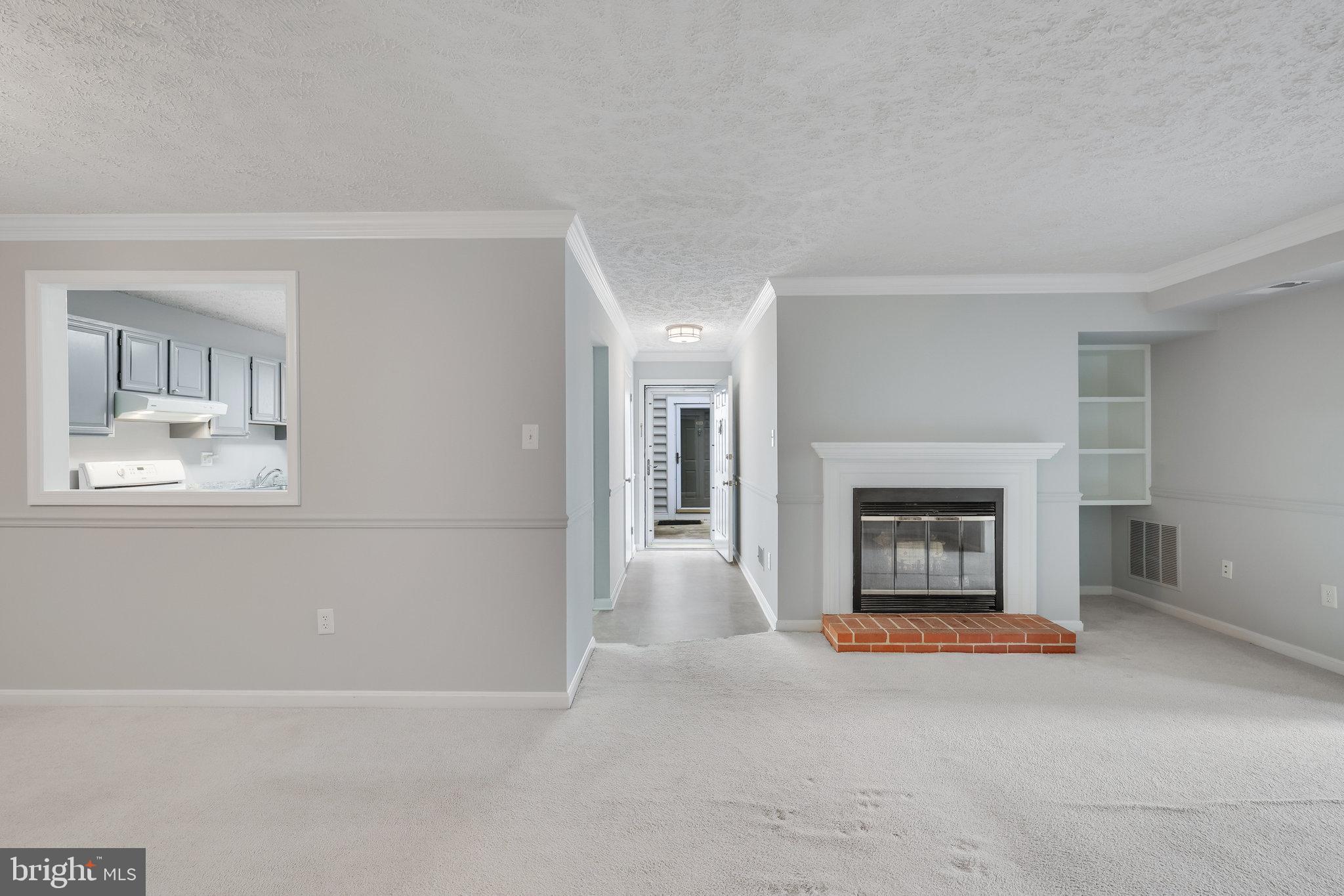 THE OAKTON - Residential