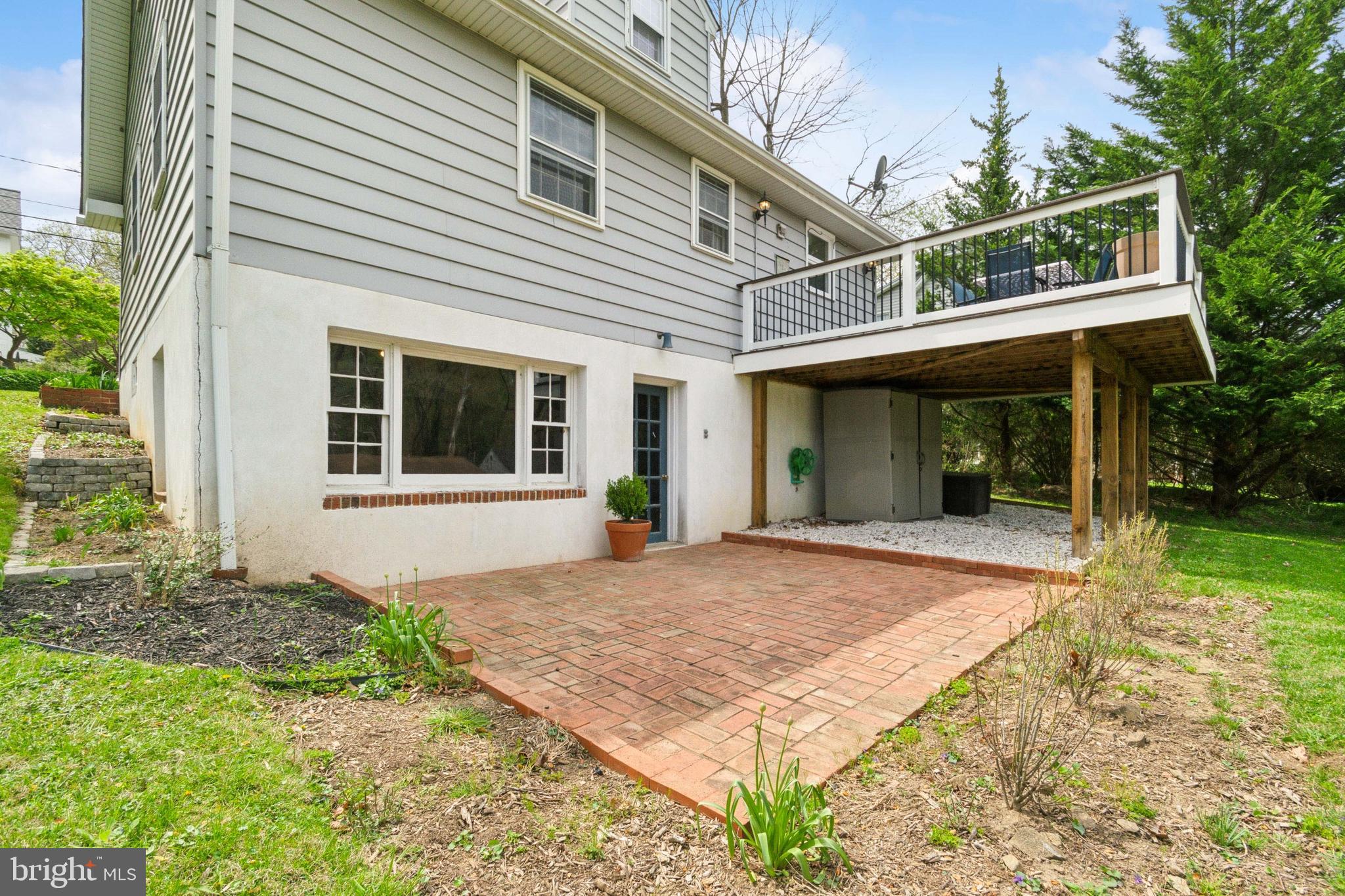 MOUNT WASHINGTON - Residential