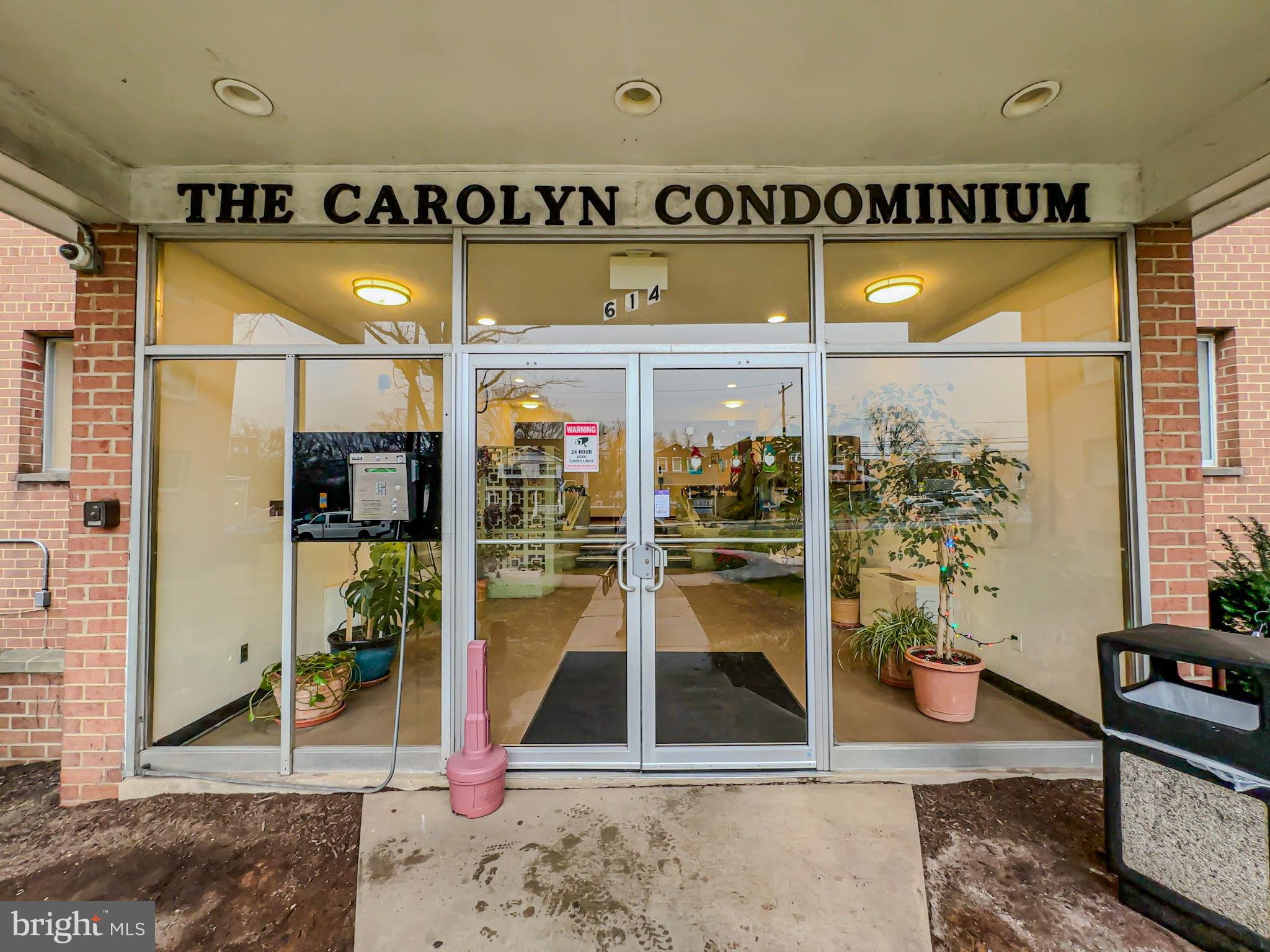 THE CAROLYN - Residential