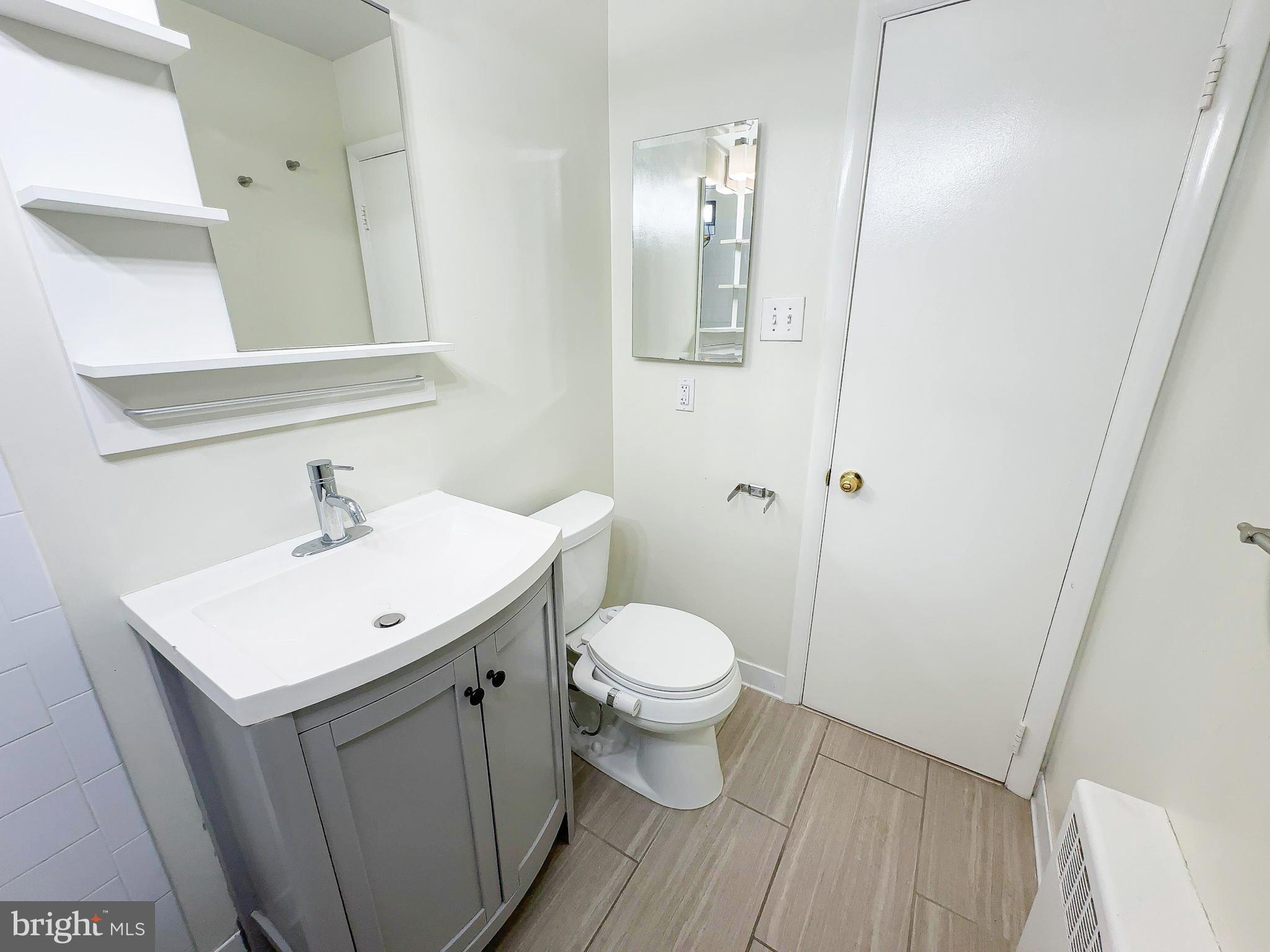 THE CAROLYN - Residential