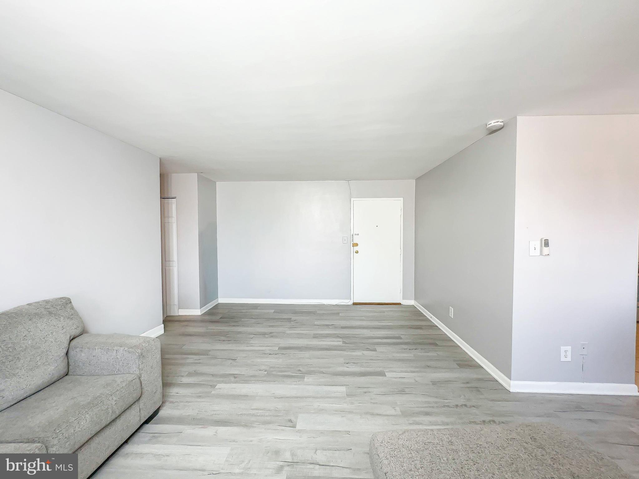 THE CAROLYN - Residential