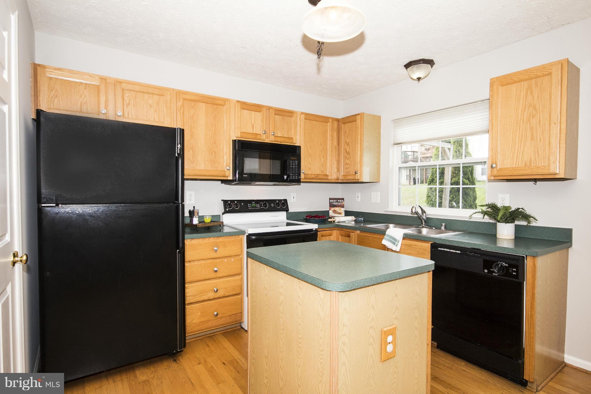 VILLAGE OF PAINTERS MILL - Residential