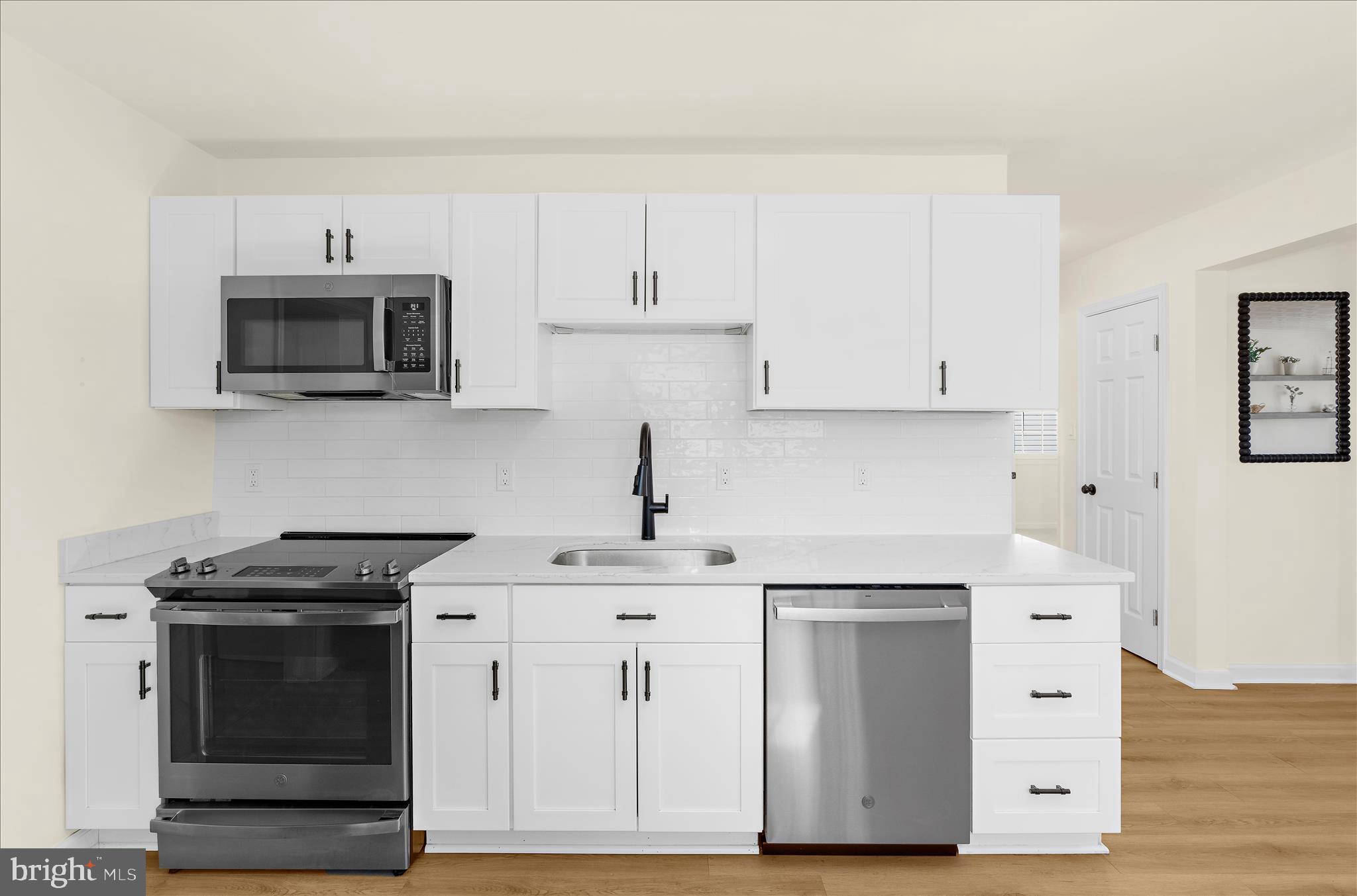 BELVEDERE BEACH/HARMONY - Residential