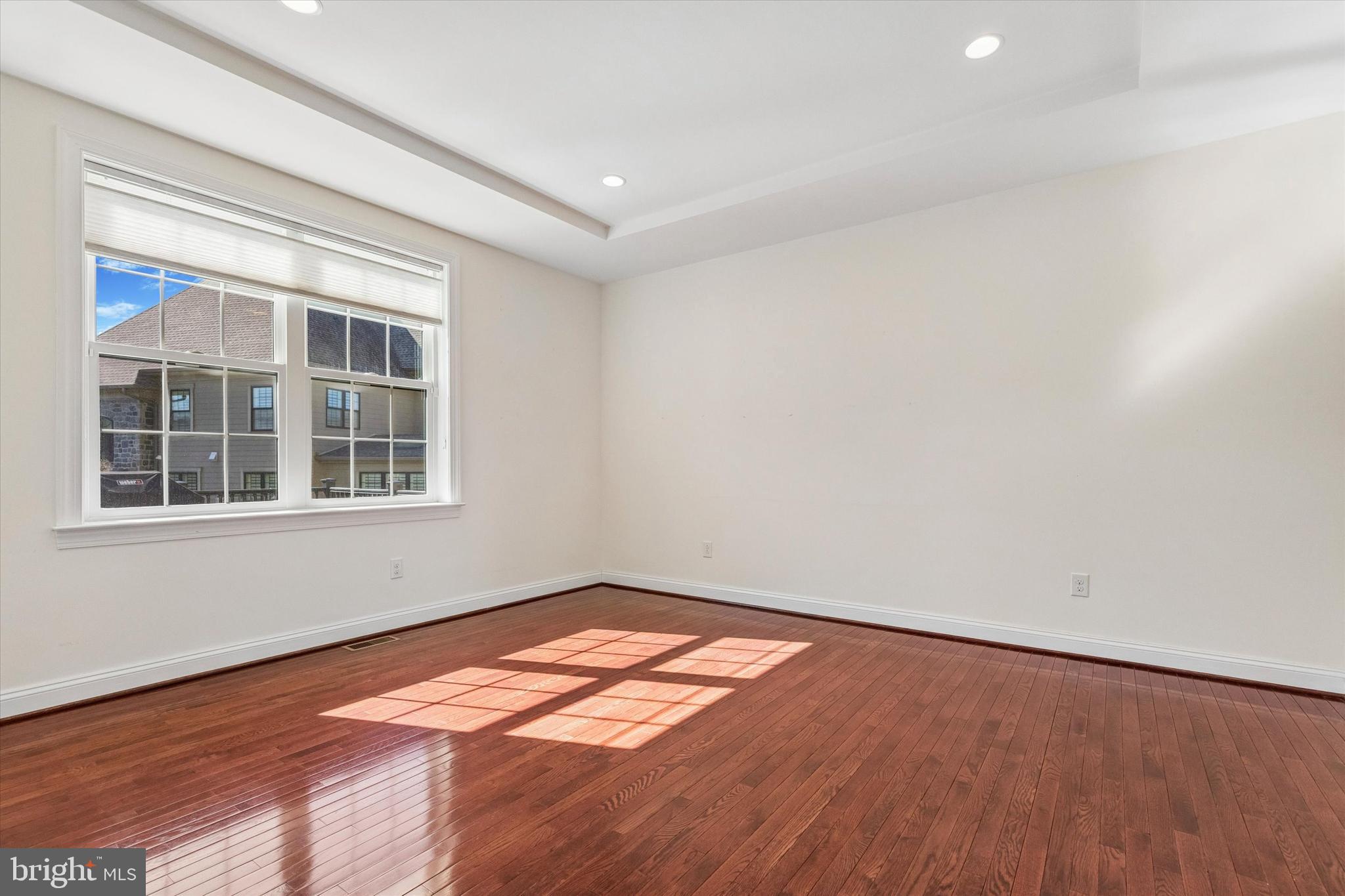 RESERVE AT CREEKSIDE - Residential